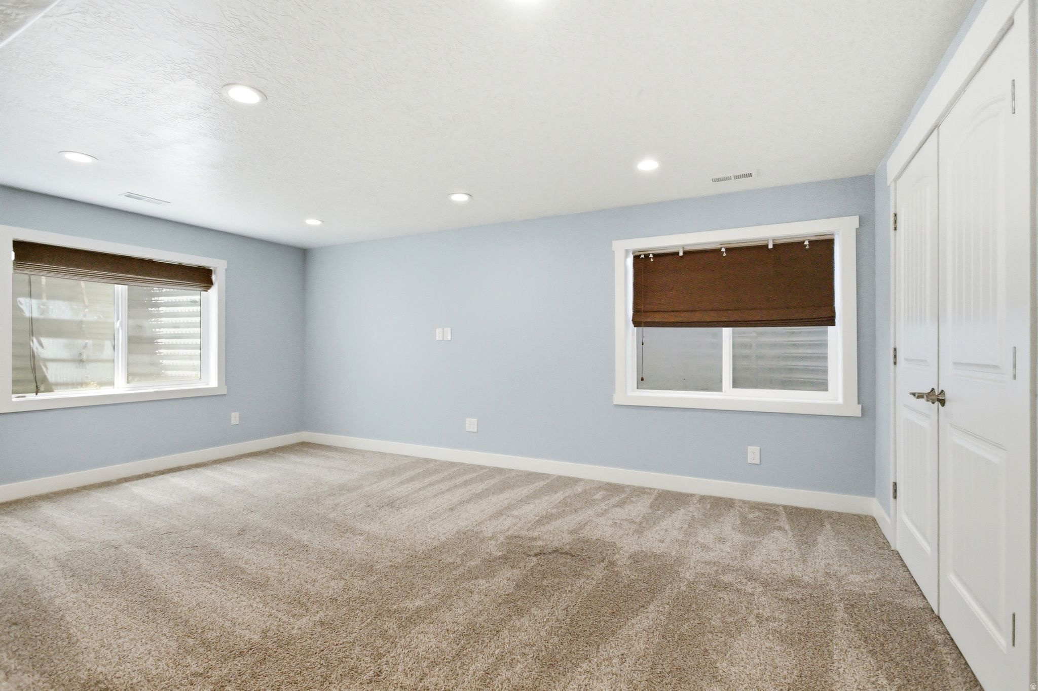 SALEM HEIGHTS - Residential