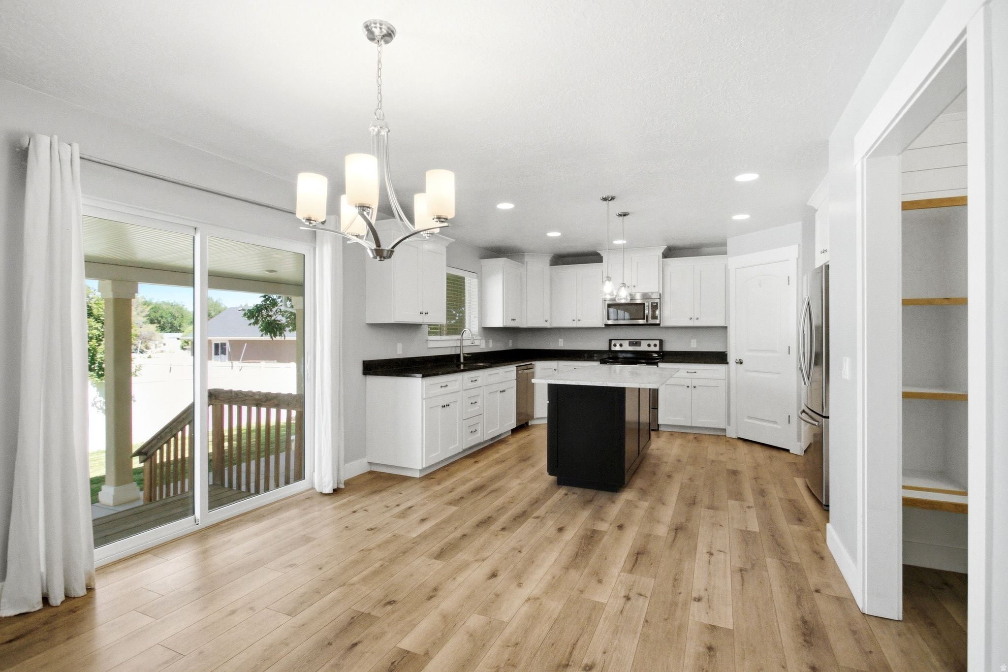 SALEM HEIGHTS - Residential