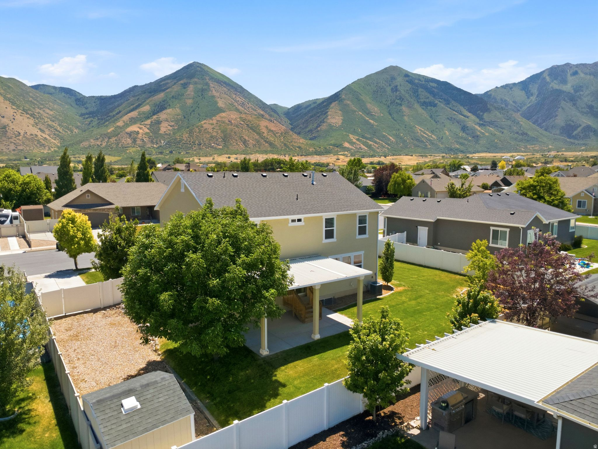 SALEM HEIGHTS - Residential