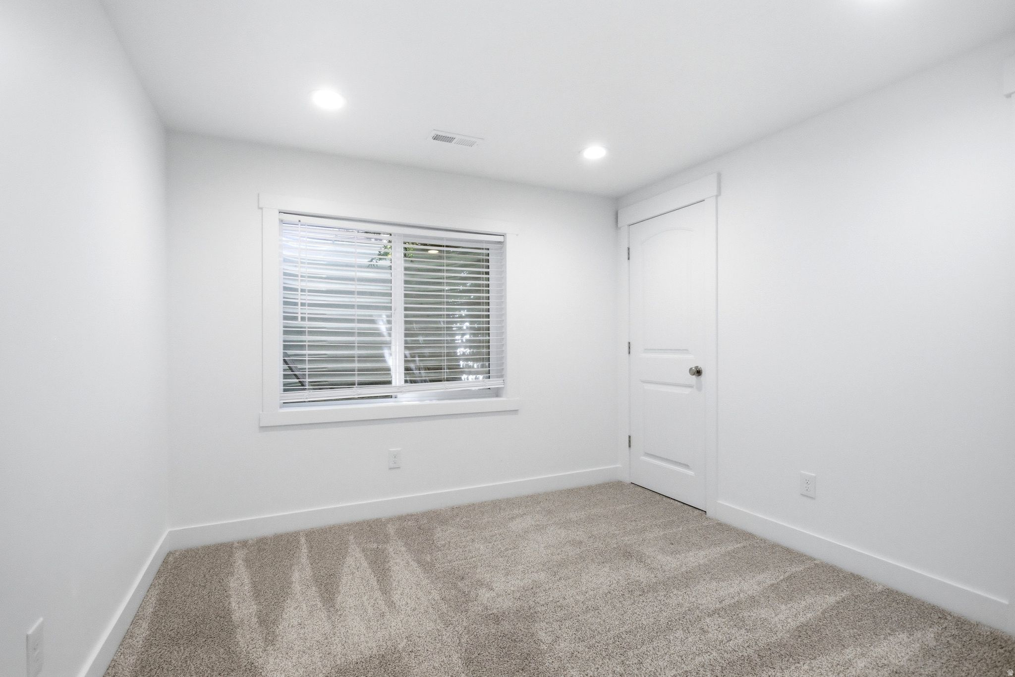 SALEM HEIGHTS - Residential