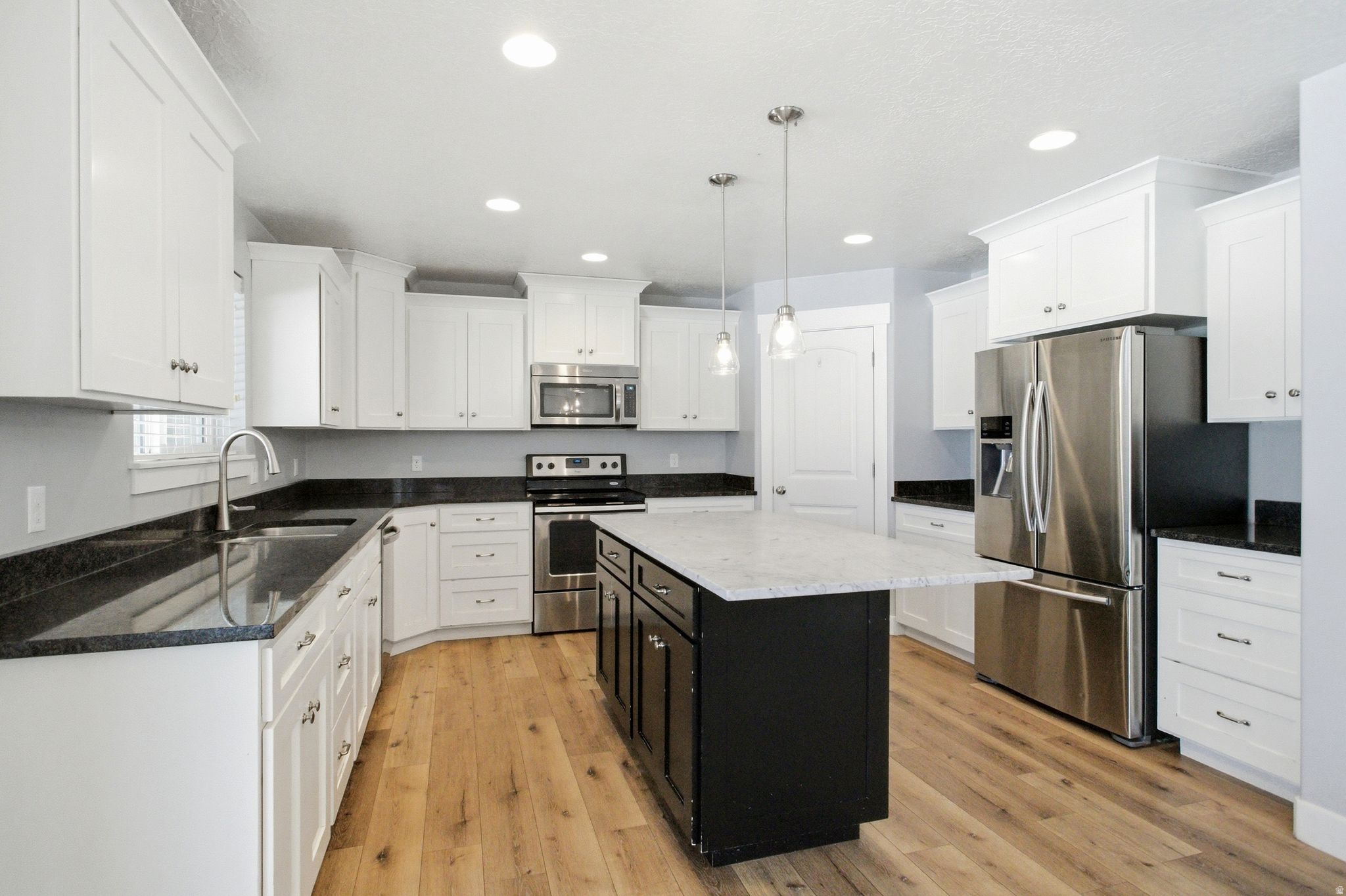 SALEM HEIGHTS - Residential
