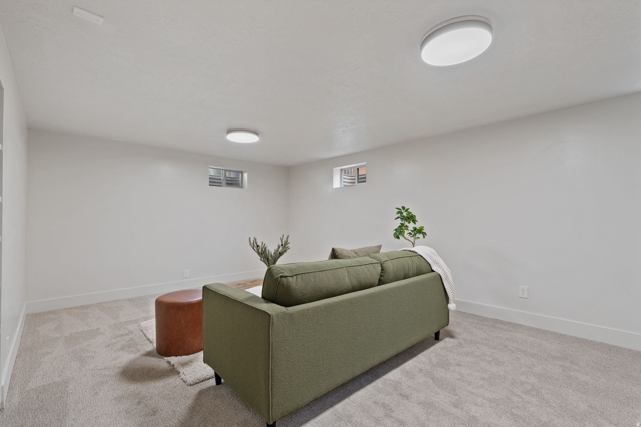BEVERLY HEIGHTS - Residential