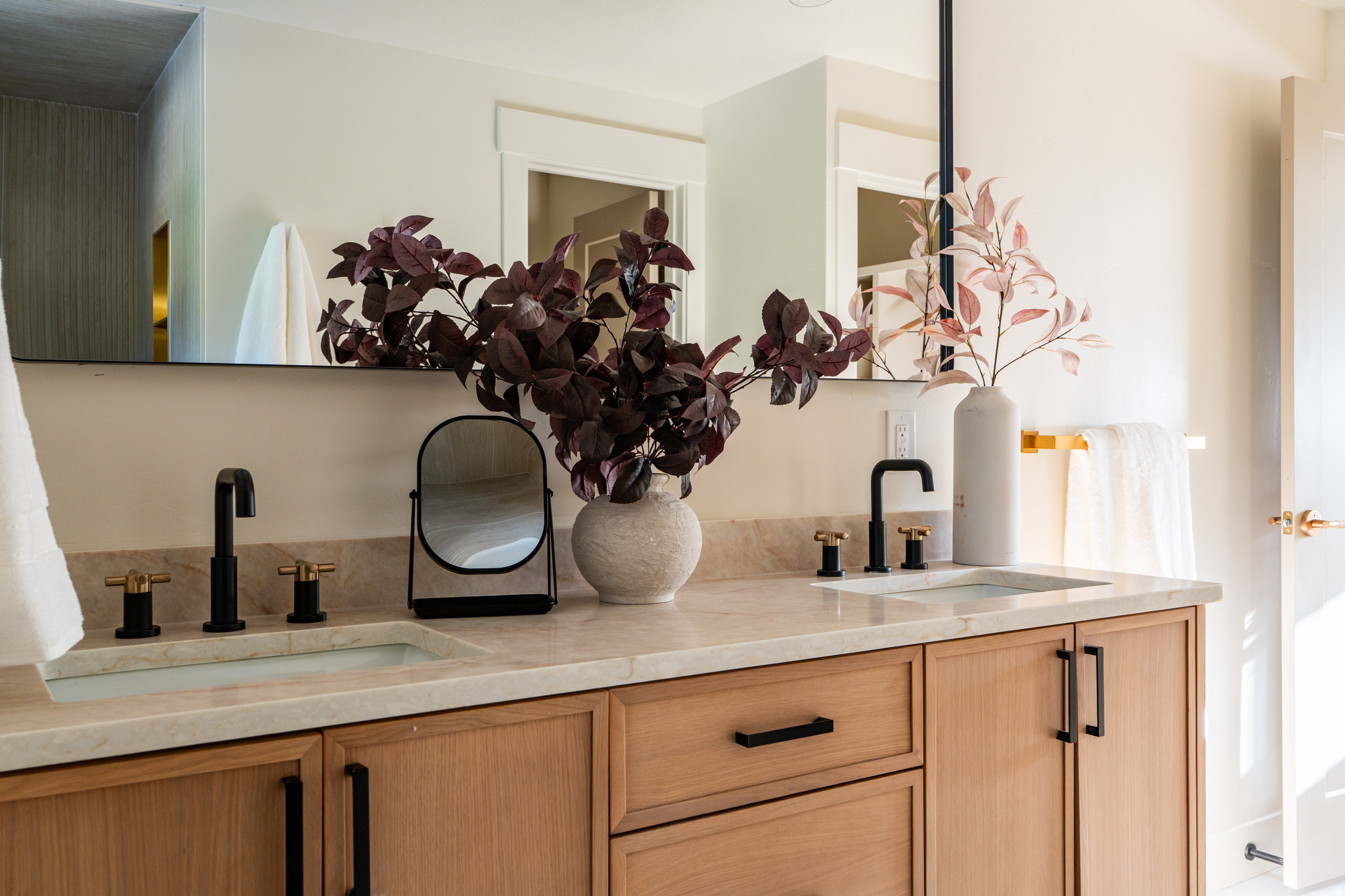 BEVERLY HEIGHTS - Residential