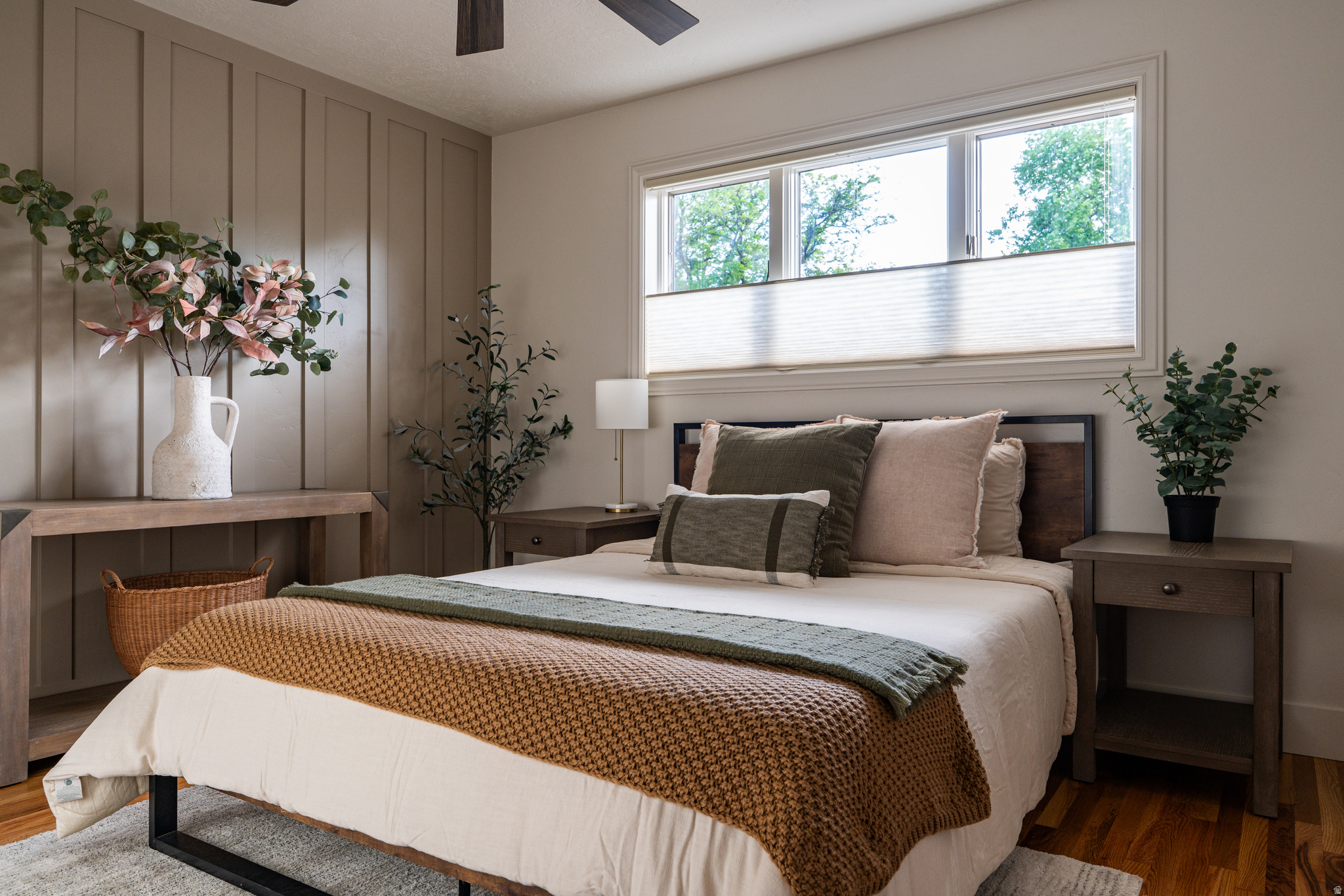 BEVERLY HEIGHTS - Residential