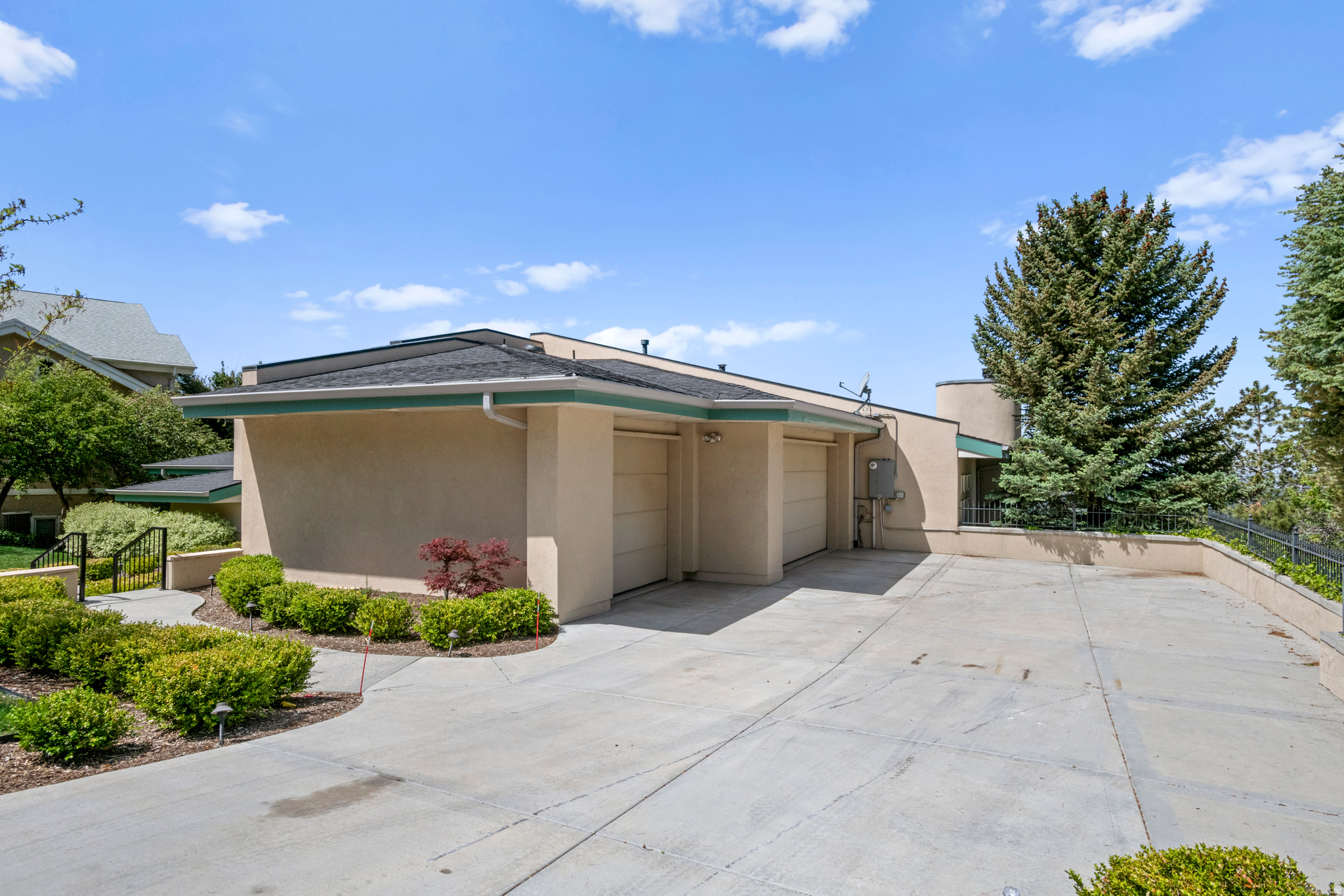 CANYON COVE - Residential