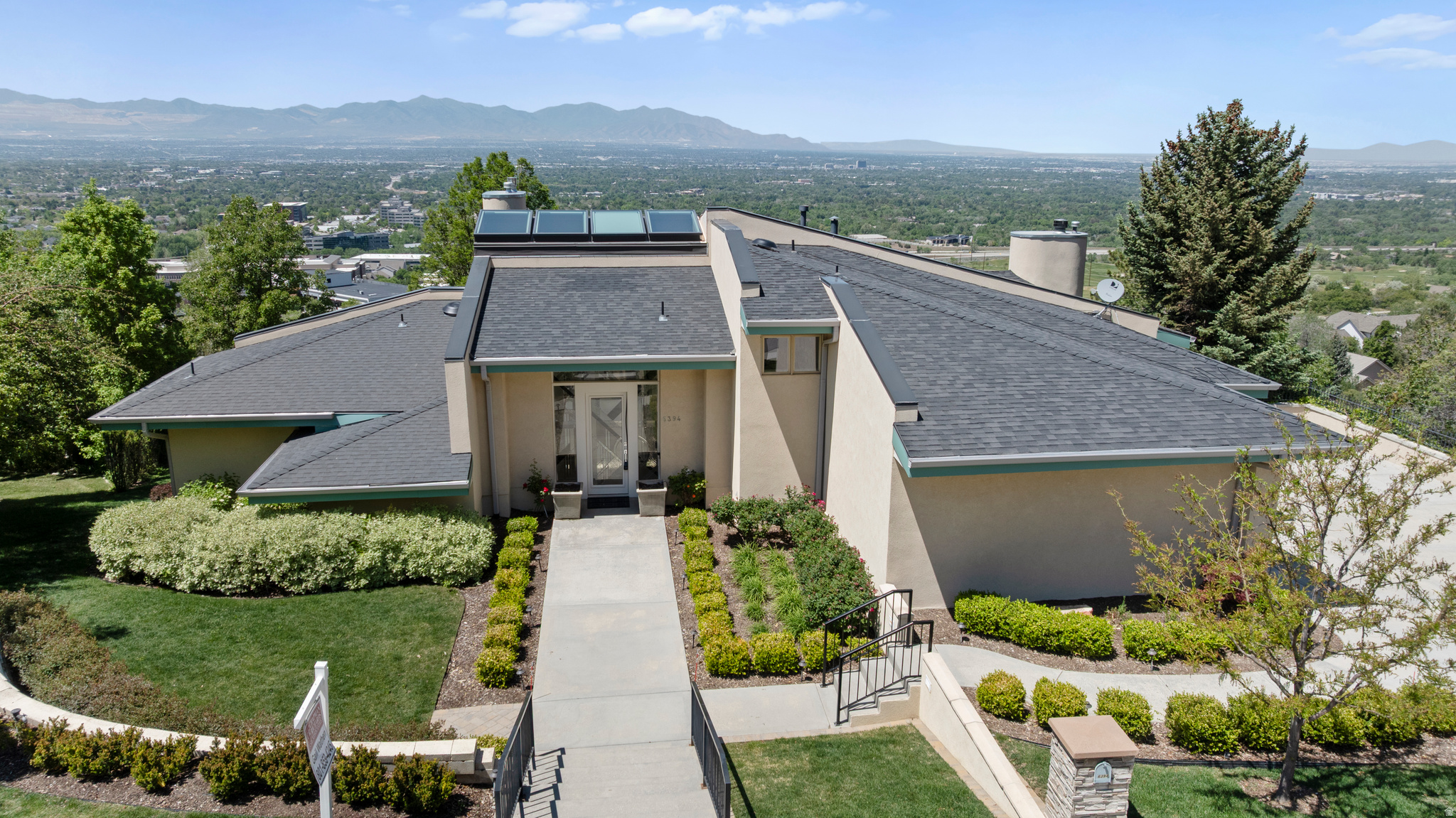 CANYON COVE - Residential
