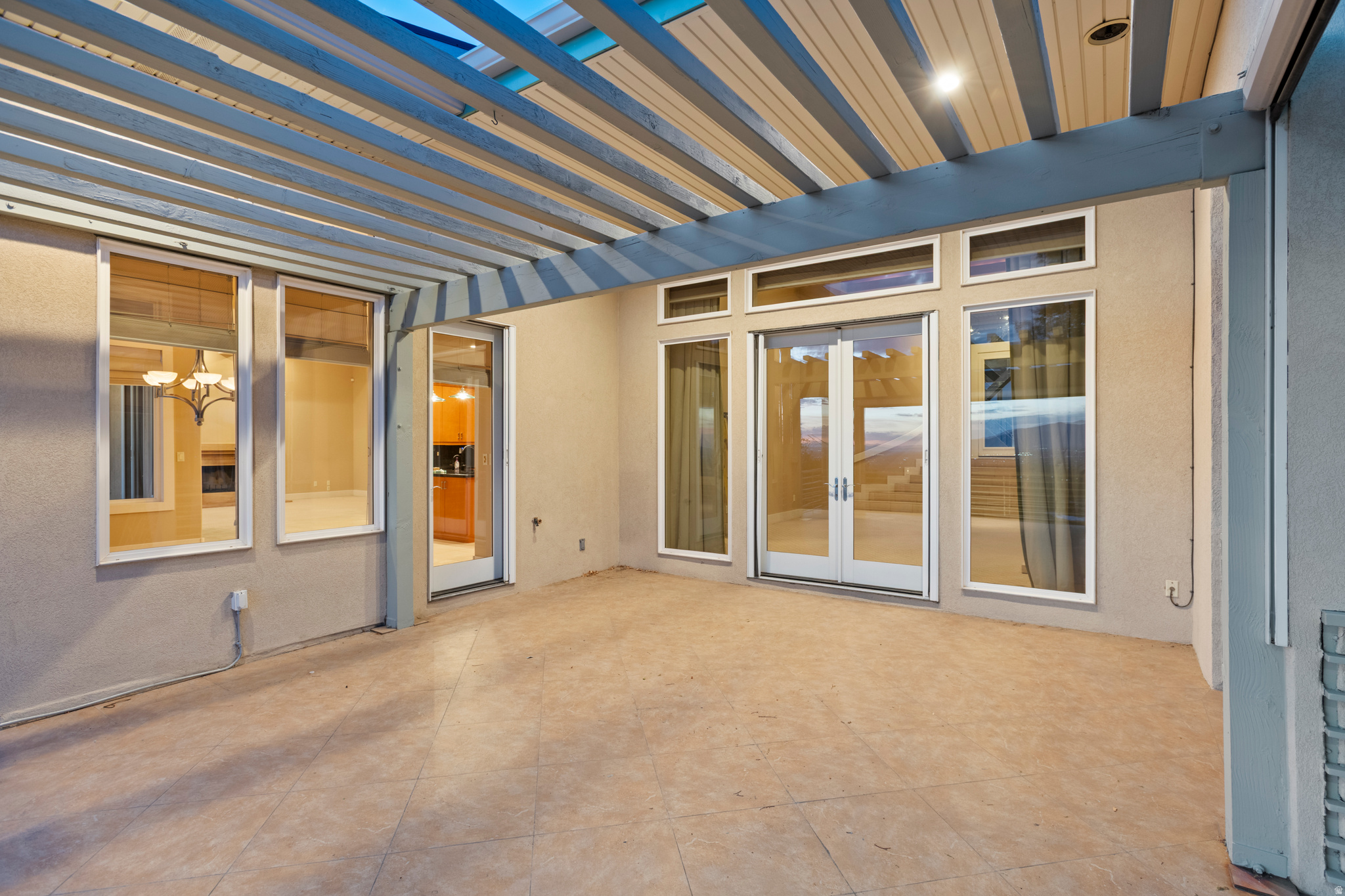 CANYON COVE - Residential