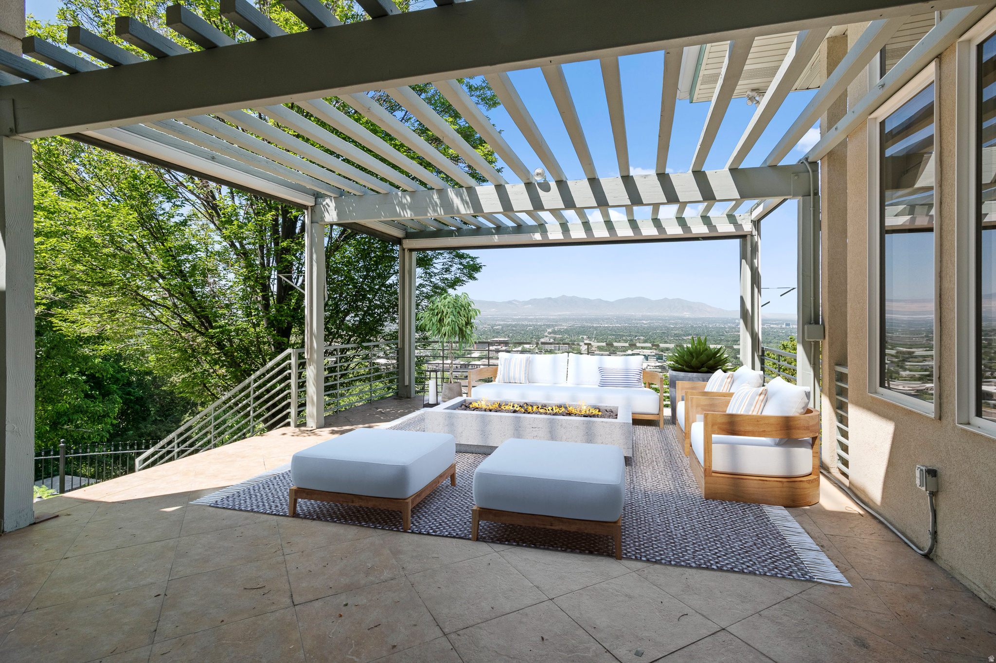 CANYON COVE - Residential