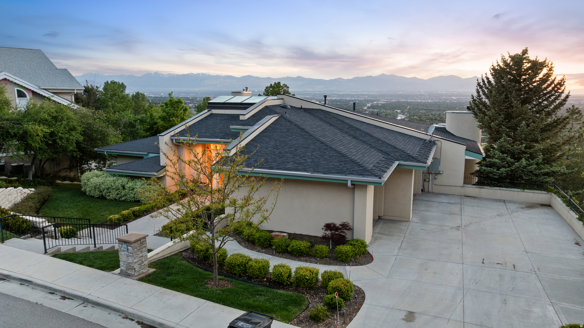 CANYON COVE - Residential