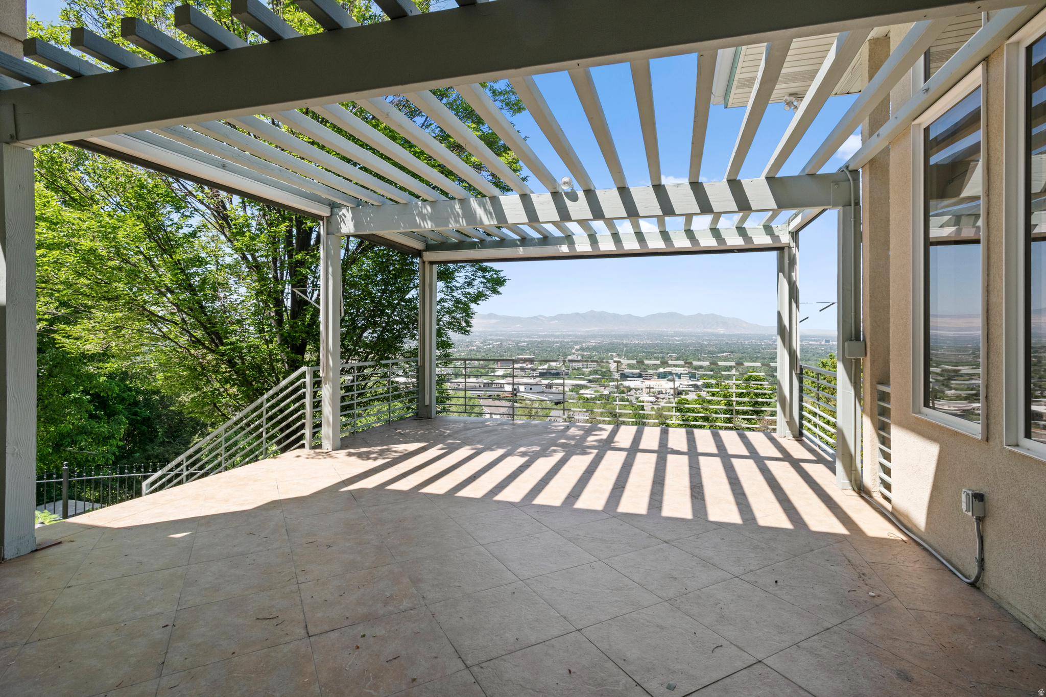CANYON COVE - Residential
