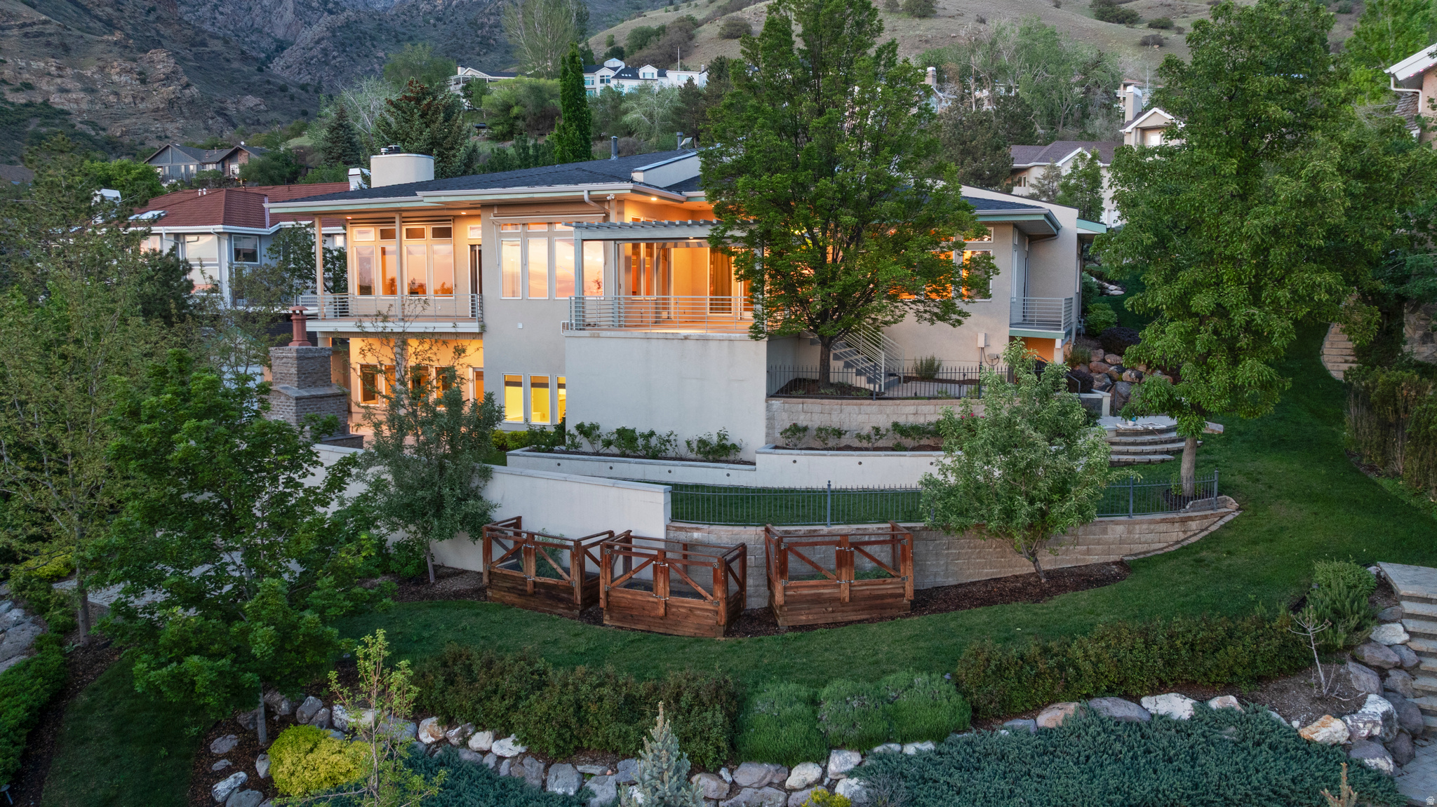CANYON COVE - Residential