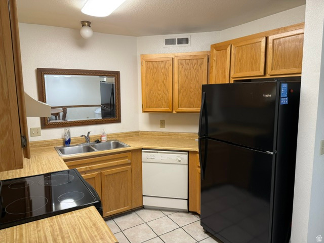 DEVONSHIRE COMMONS CONDO - Residential
