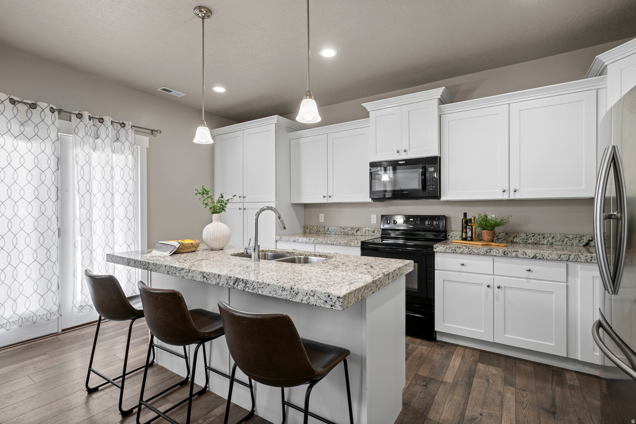 COTTAGES - Residential