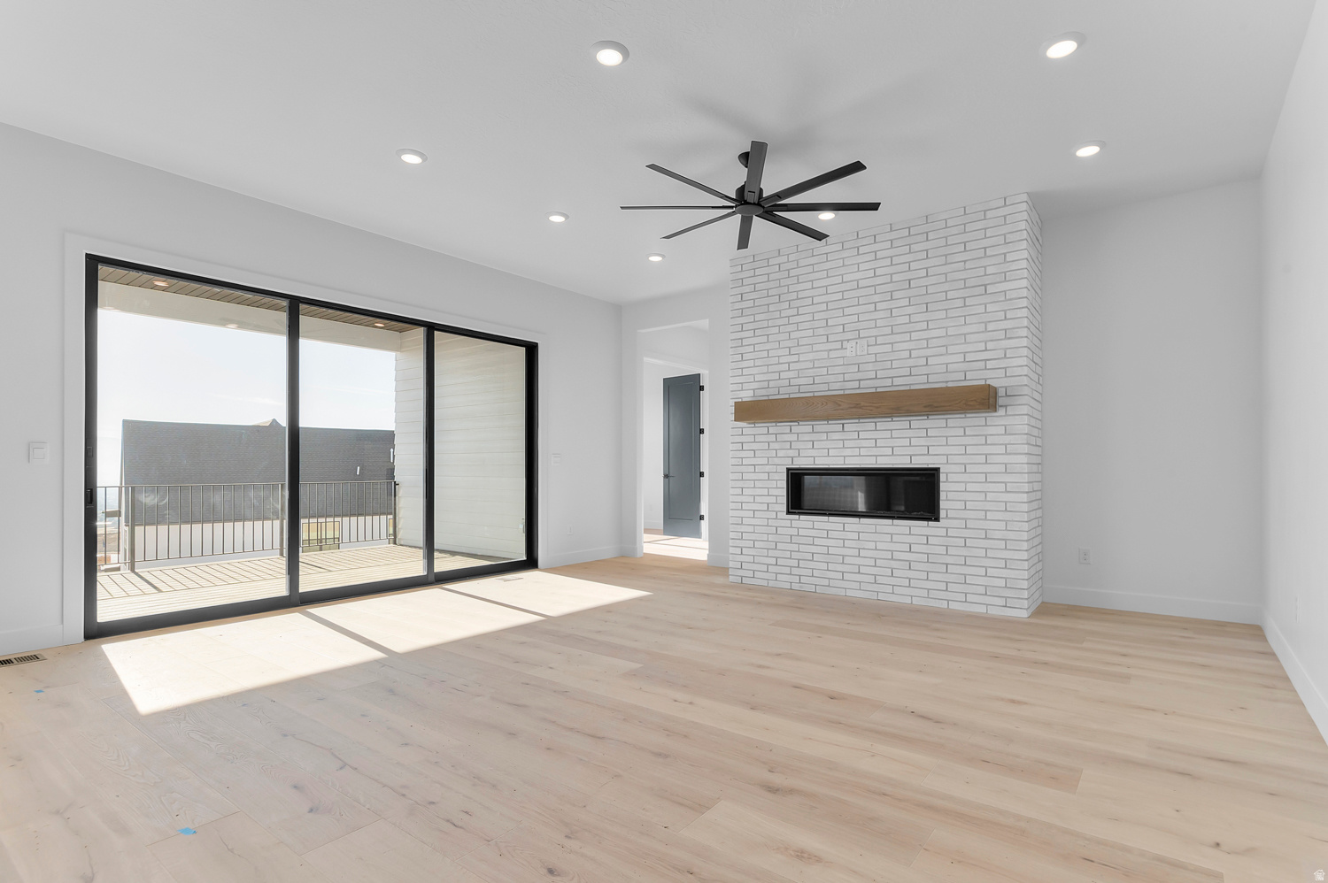 INVERNESS BY D.R. HORTON - Residential