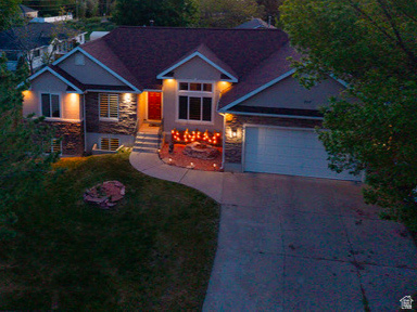 APPLE HILL - Residential