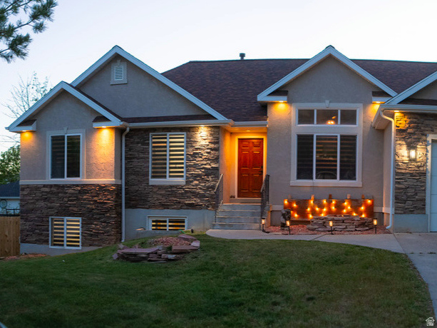 I drove around this Providence Bench neighborhood last evening after our successful Open House; it is a stunning area--and this house is well worth seeing. From its quiet cul-de-sac location that rarely ever turns over, to its stacked stone exterior, to it big shaded side yard, to its custom interior--not to mention its NEW roof, its NEW furnace & ac, its NEW light fixtures, fans & zebra blinds + real hardwood flooring, with 4 bedrooms, 3 baths, an office, and a finished basement, it's pretty much perfect.  Schedule your showing today.
