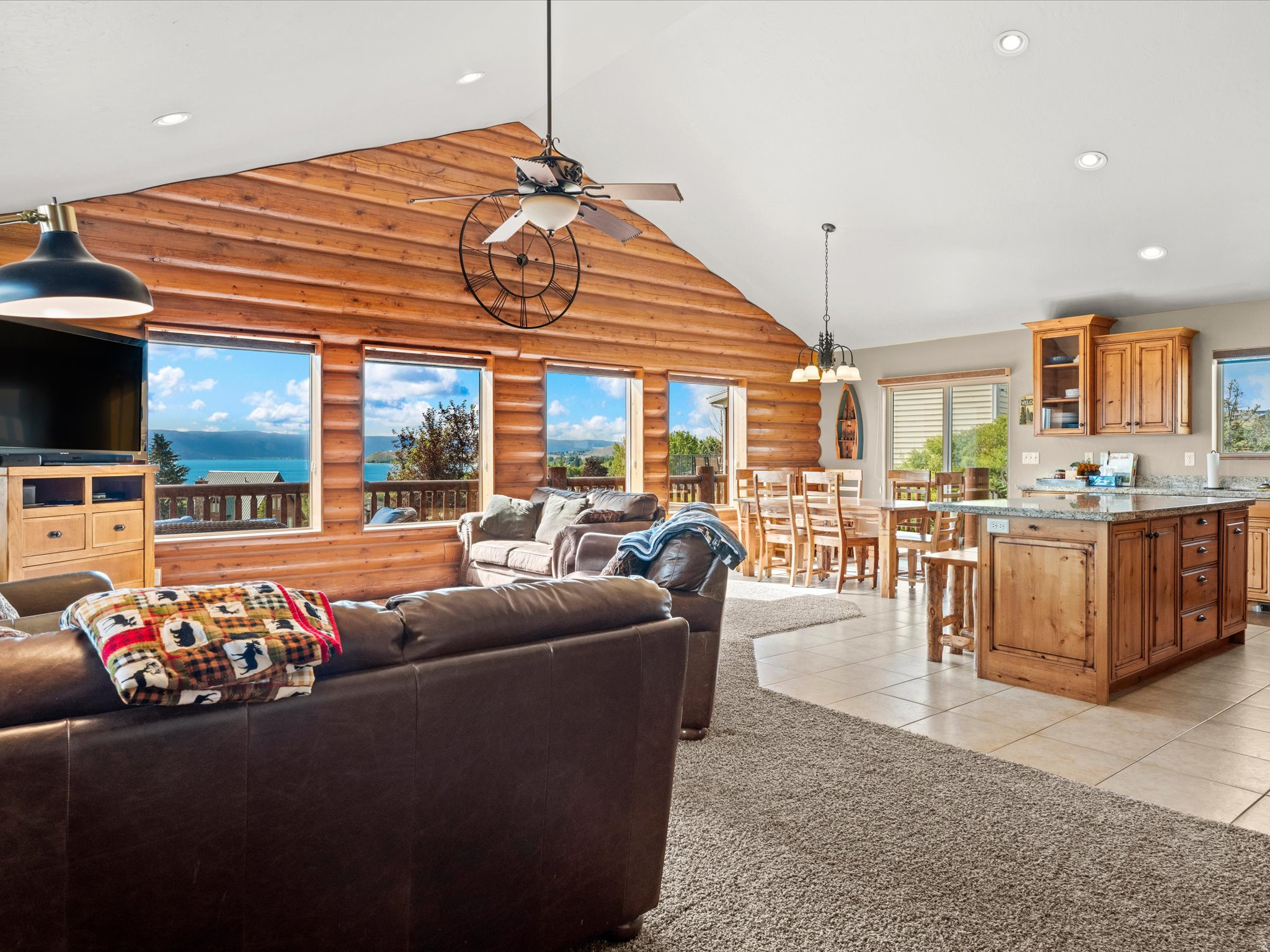 SNOW MEADOWS - Residential