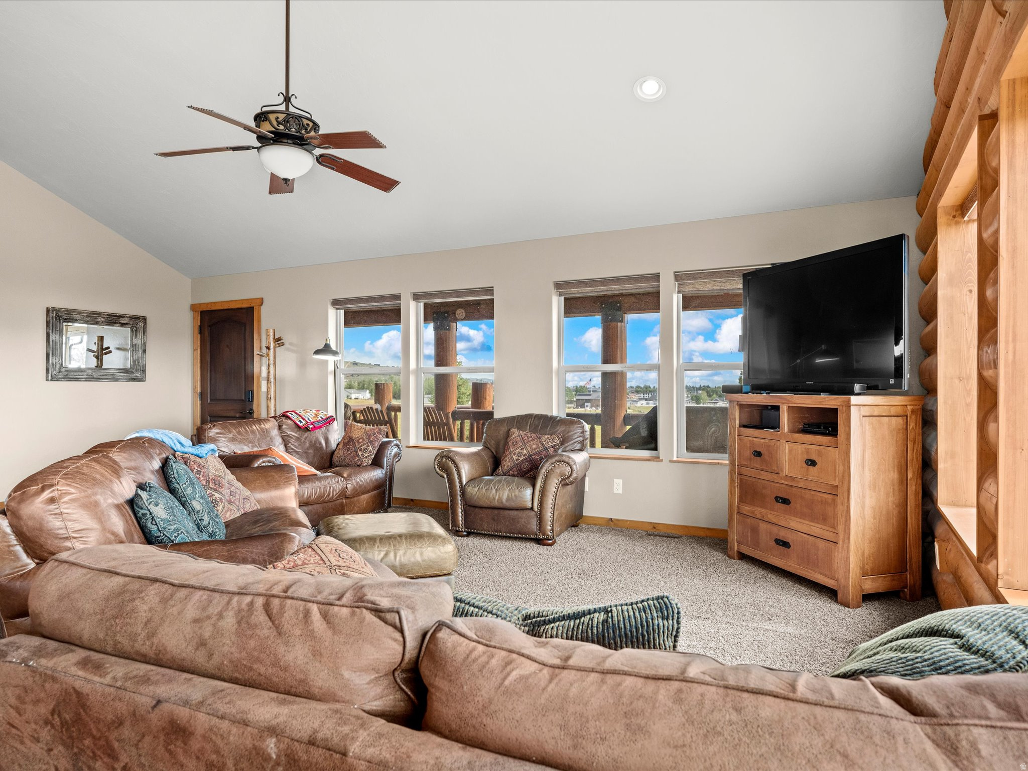 SNOW MEADOWS - Residential