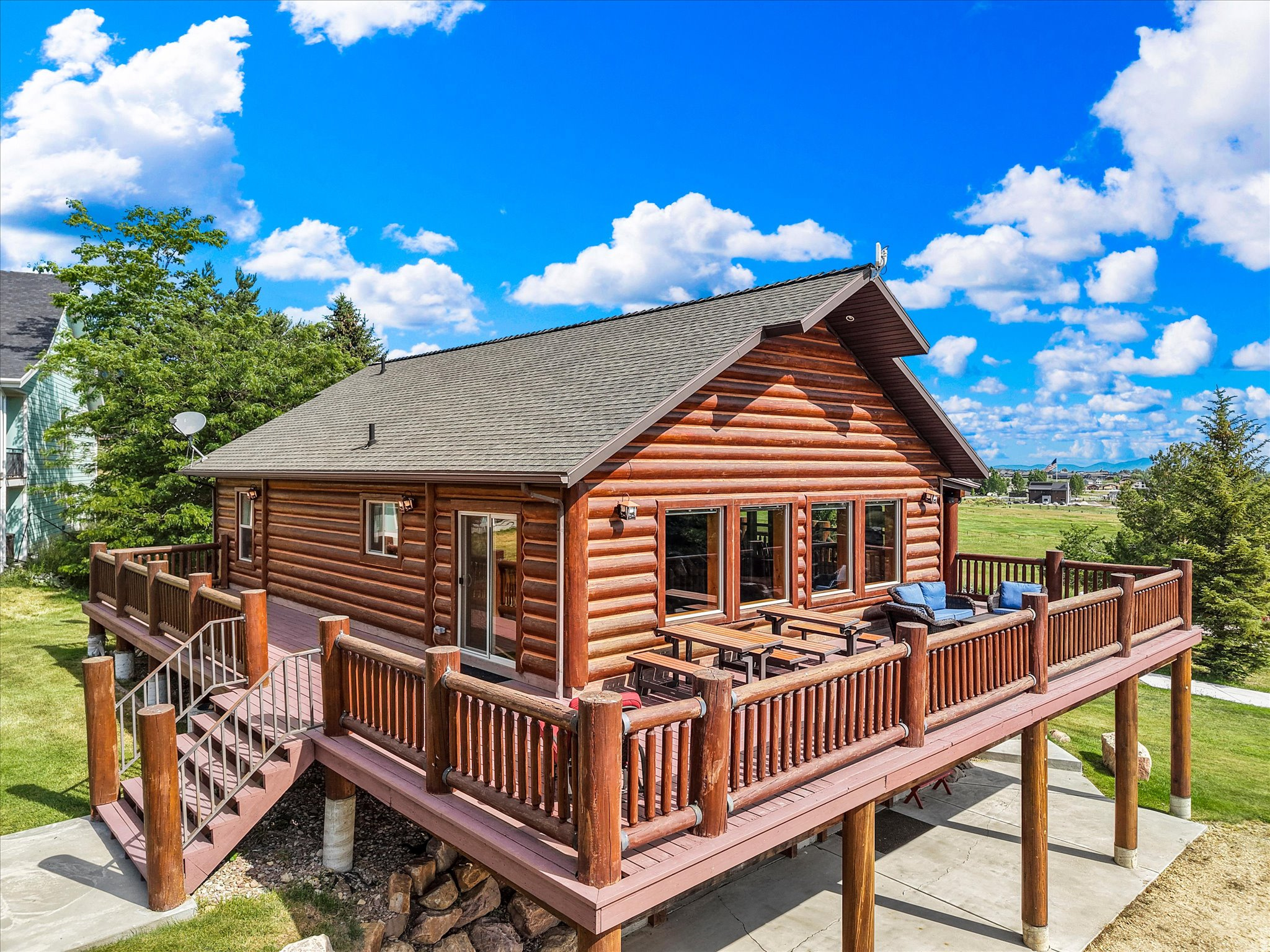 SNOW MEADOWS - Residential