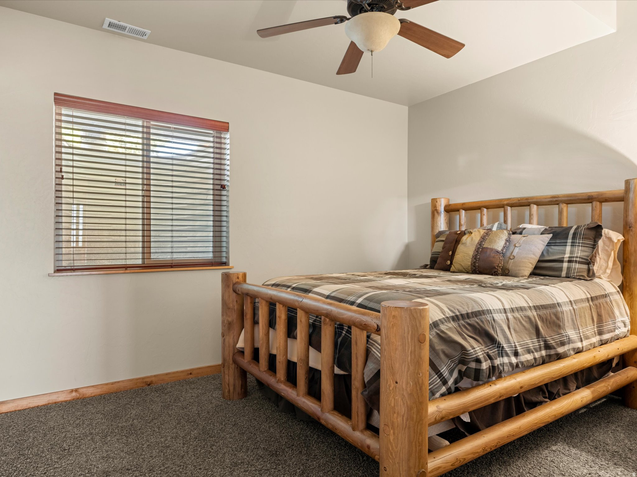 SNOW MEADOWS - Residential