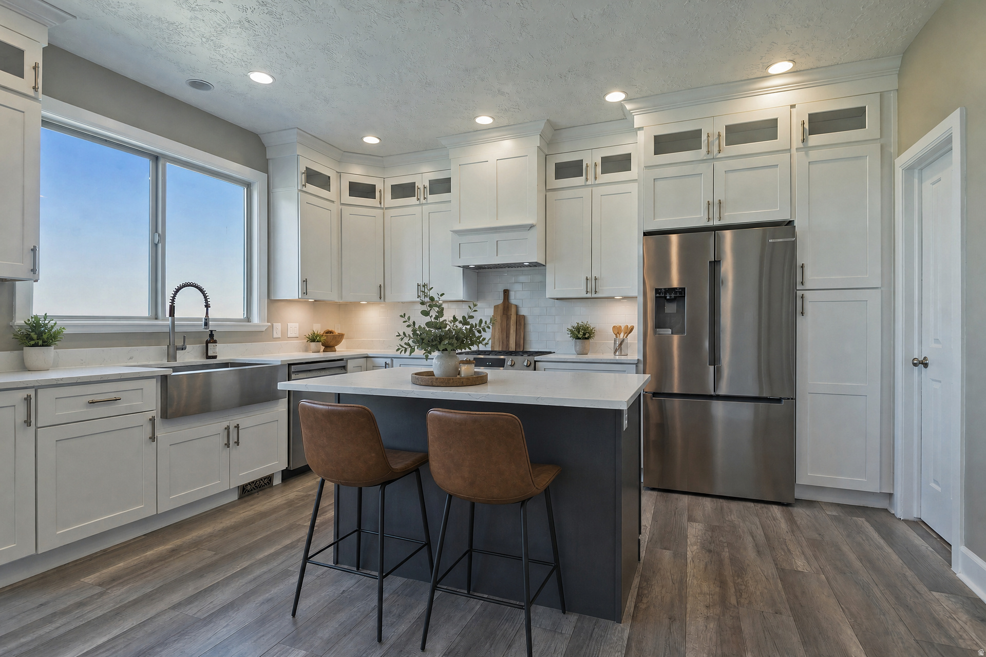 EAGLEPOINTE ESTATES - Residential