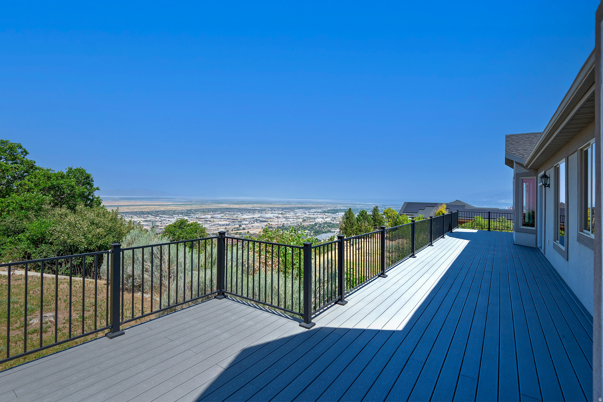 EAGLEPOINTE ESTATES - Residential