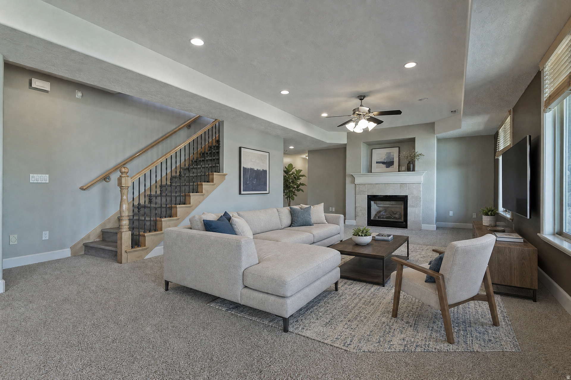 EAGLEPOINTE ESTATES - Residential
