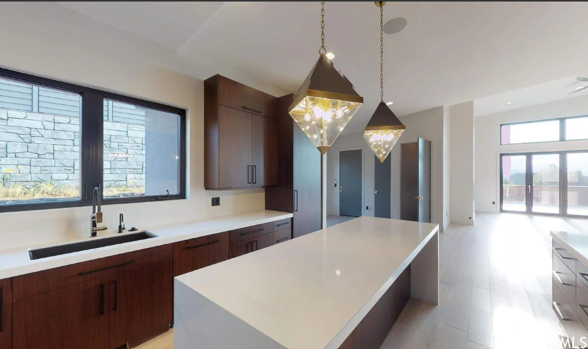 RIVER SPRINGS ESTATE - Residential
