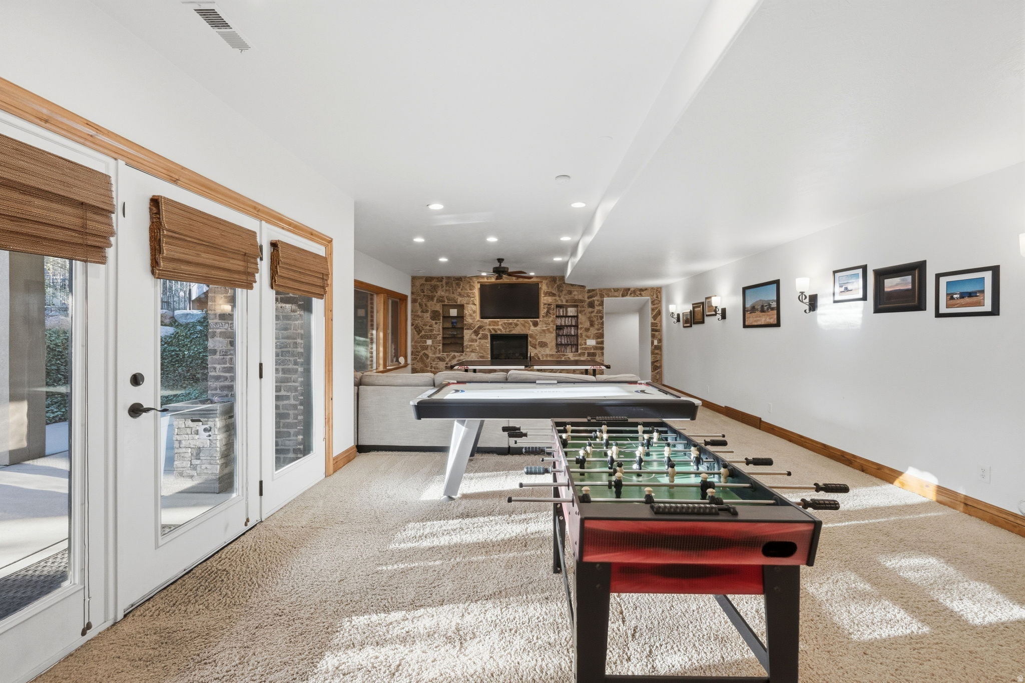 TWIN BRIDGES - Residential