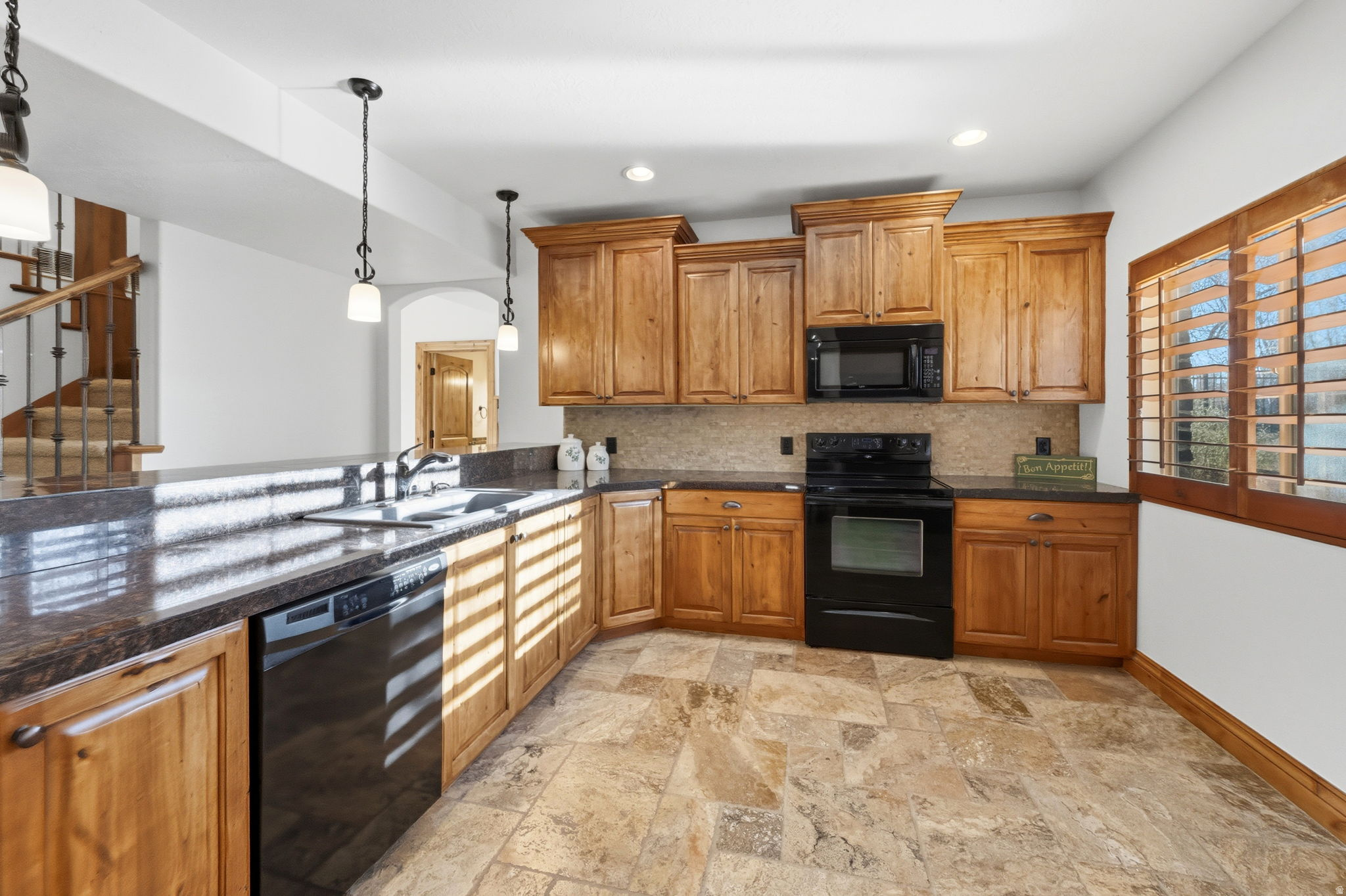 TWIN BRIDGES - Residential