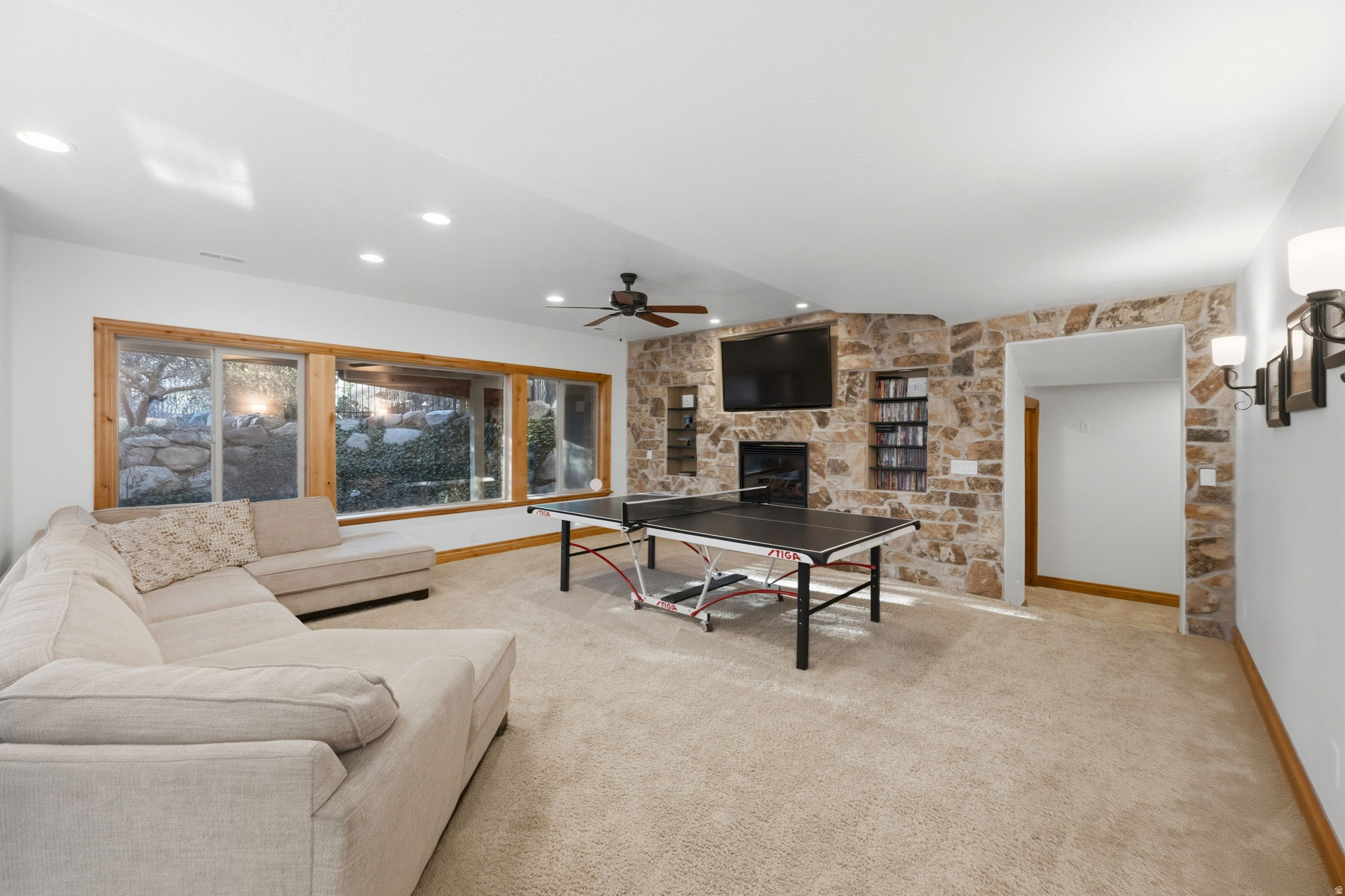 TWIN BRIDGES - Residential
