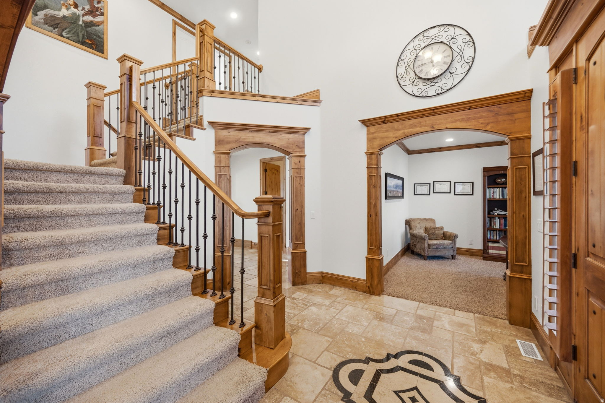 TWIN BRIDGES - Residential