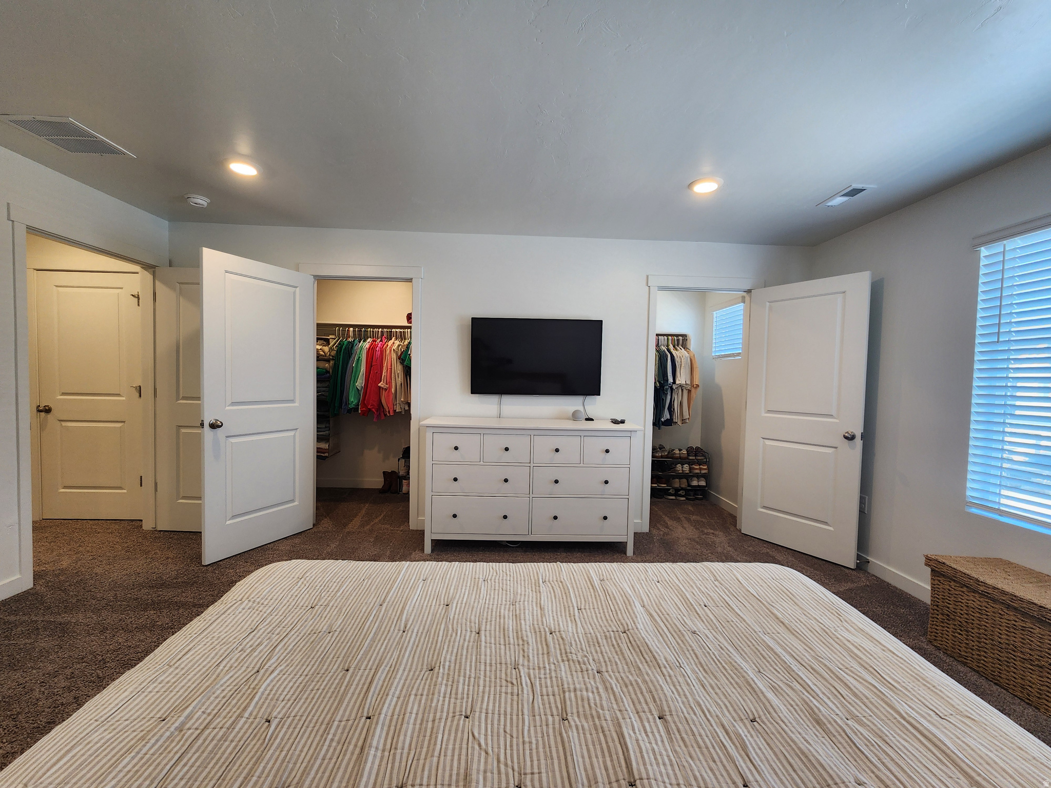 EAGLE POINT - Residential