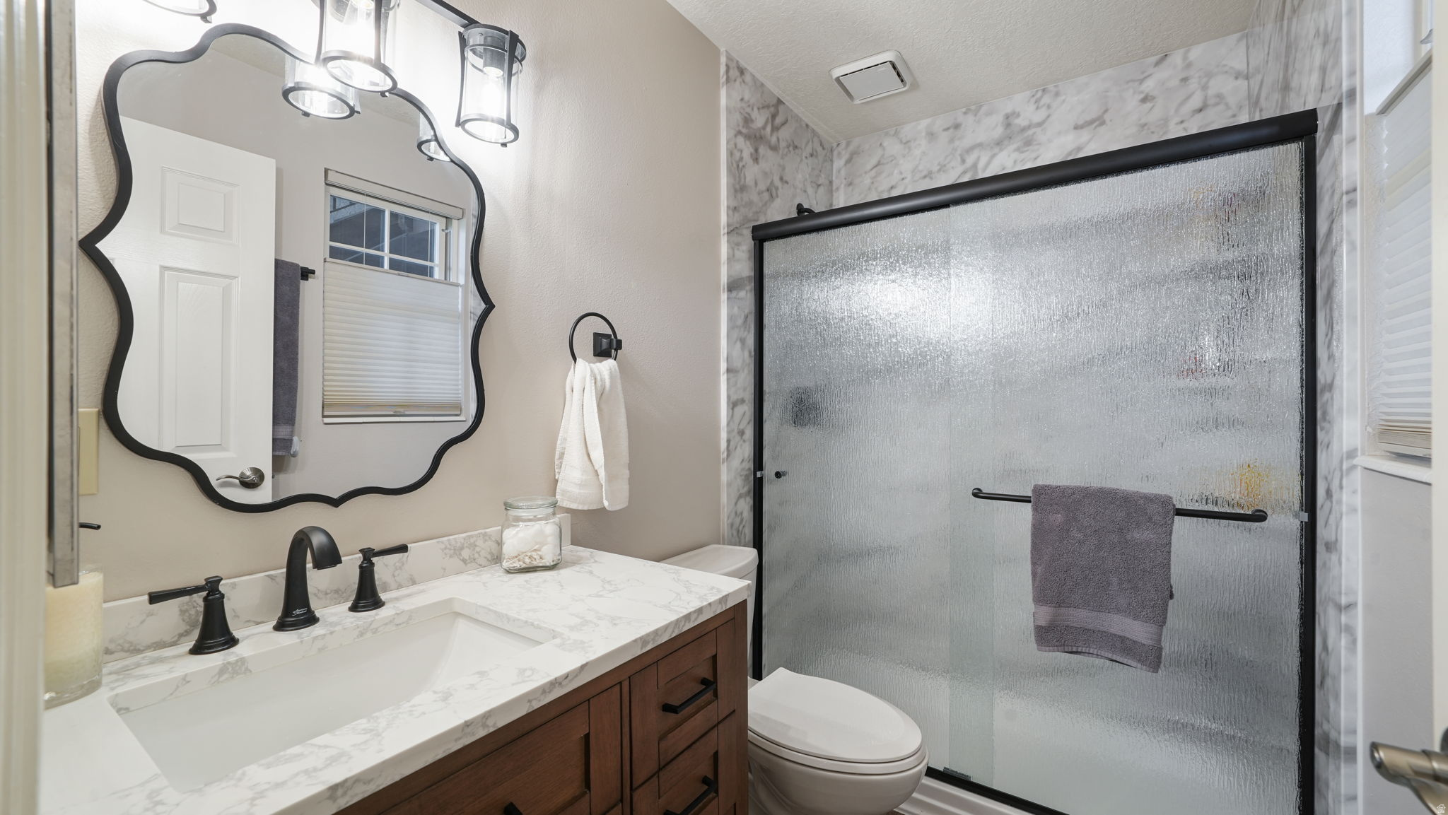 SWISS OAKS CONDOMINIUMS - Residential