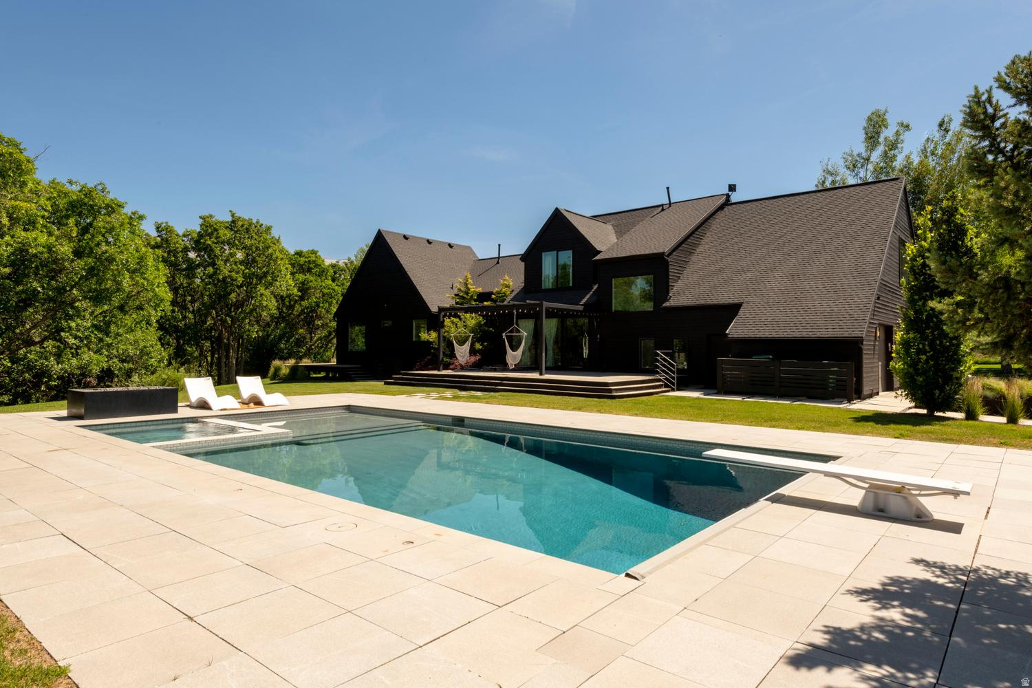 BULL RIVER - Residential