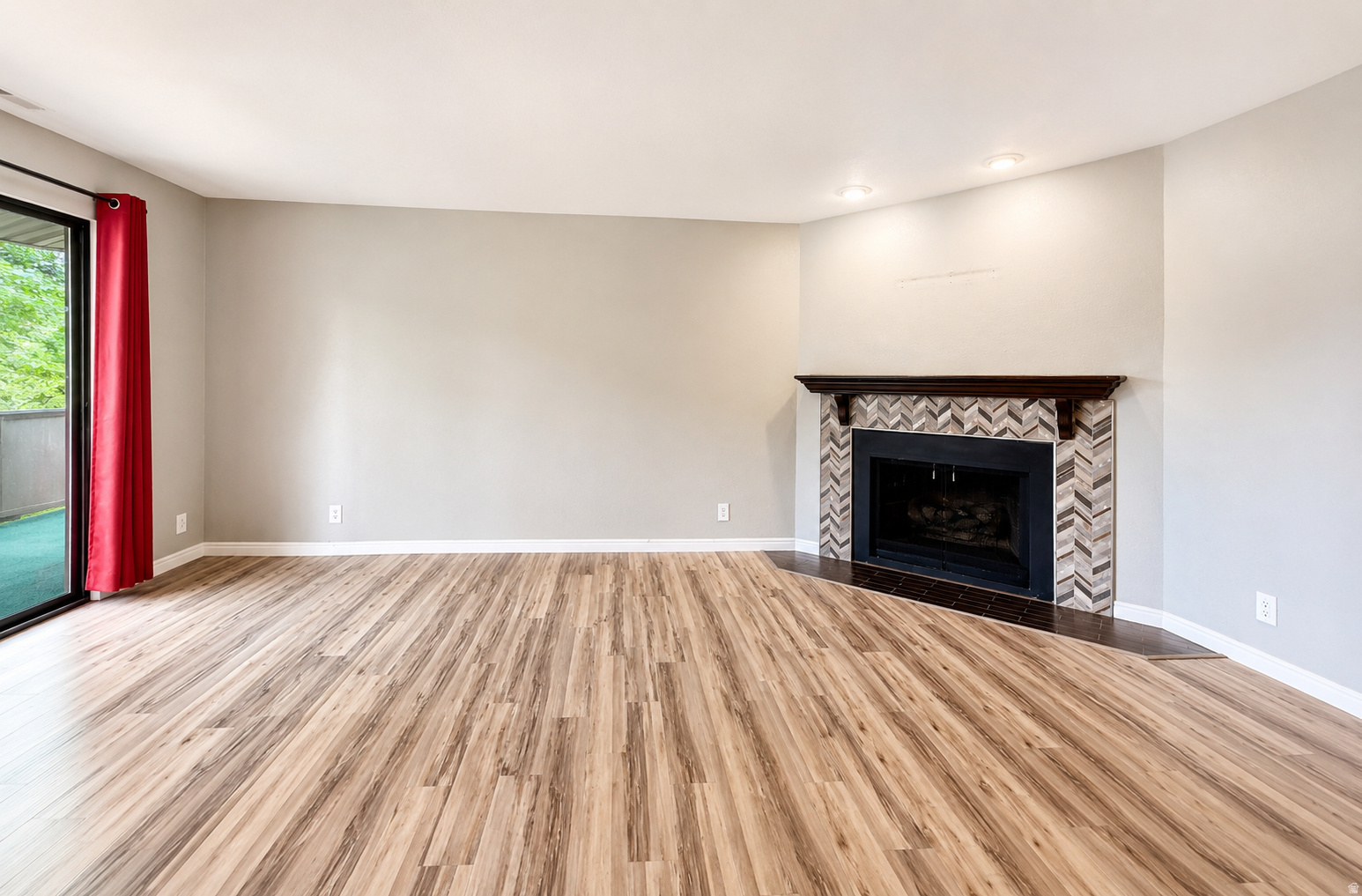 FAIRMEADOWS - Residential