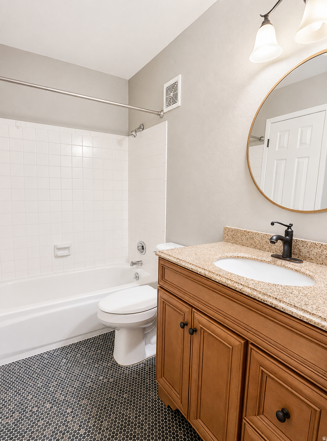 FAIRMEADOWS - Residential