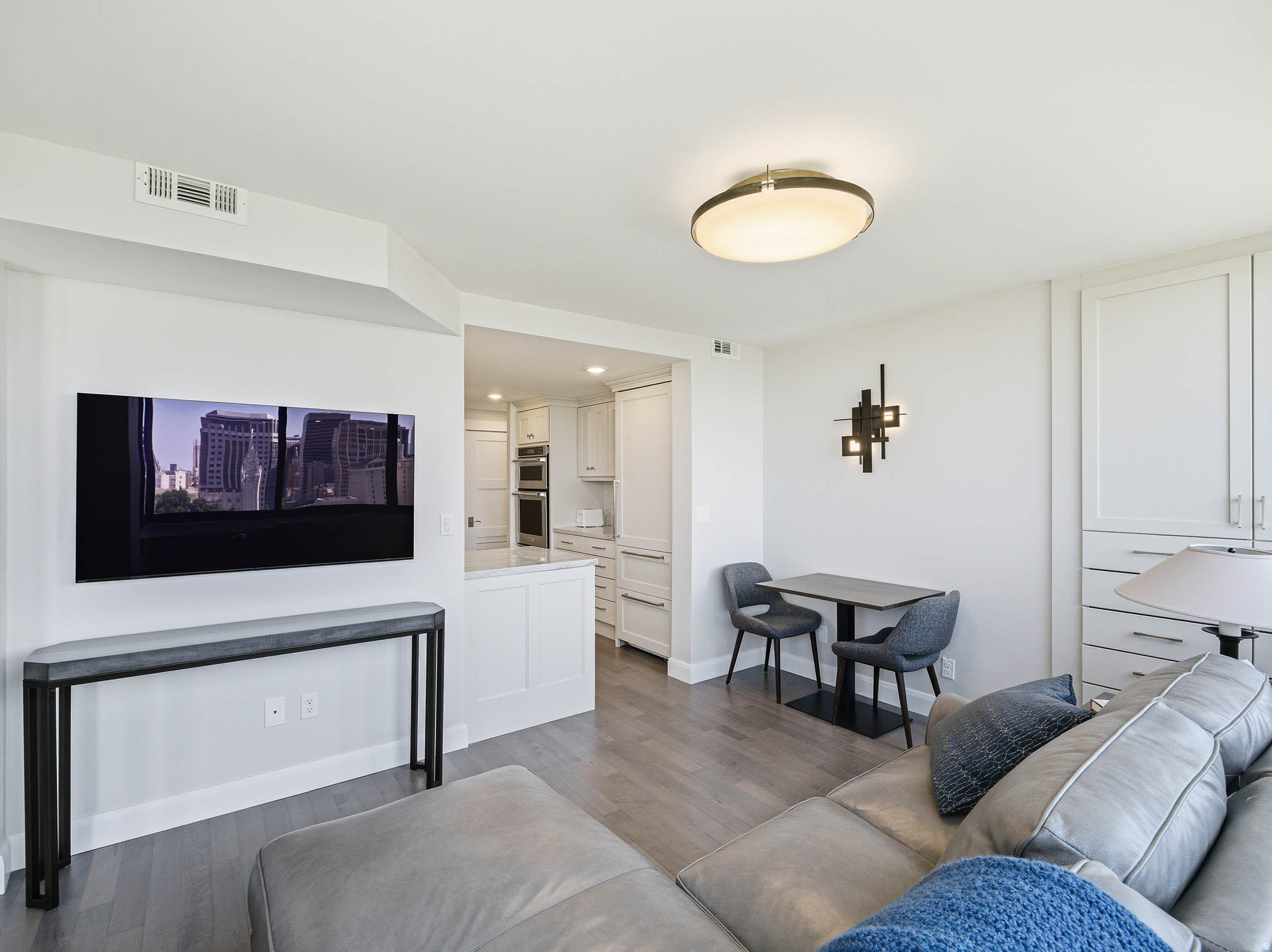 ZION SUMMIT - Residential