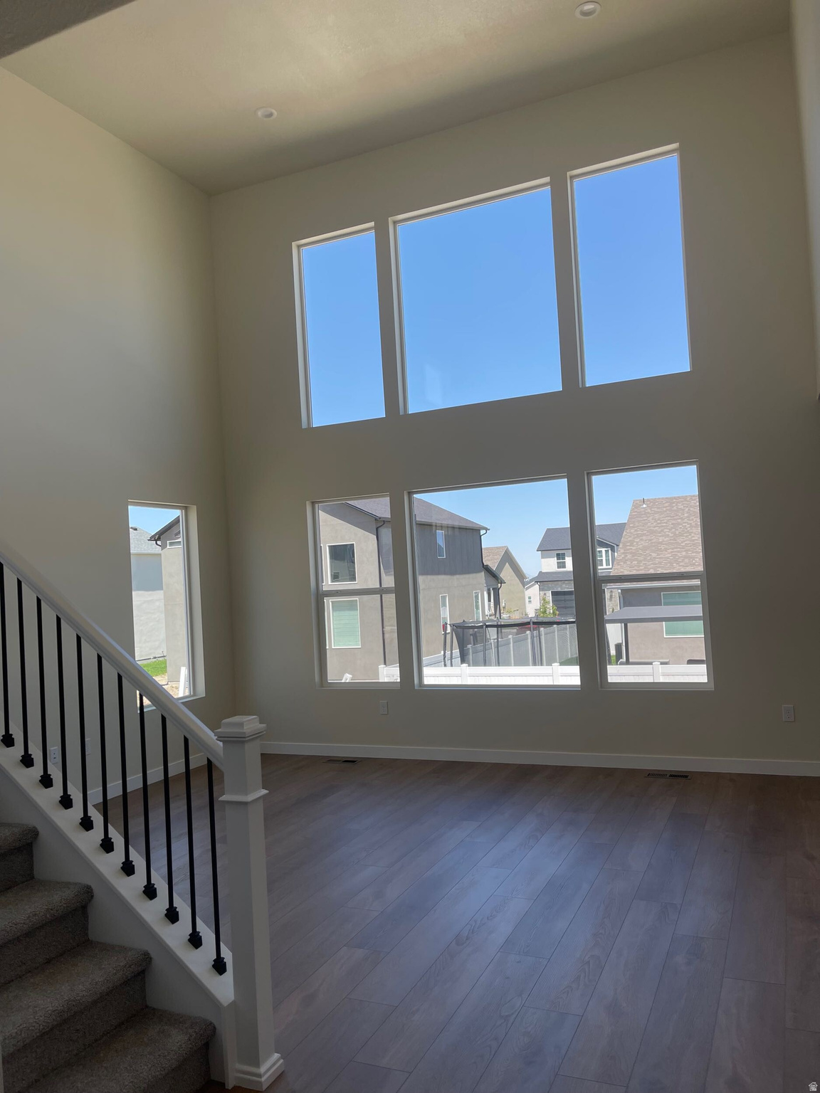 RIDGE - Residential
