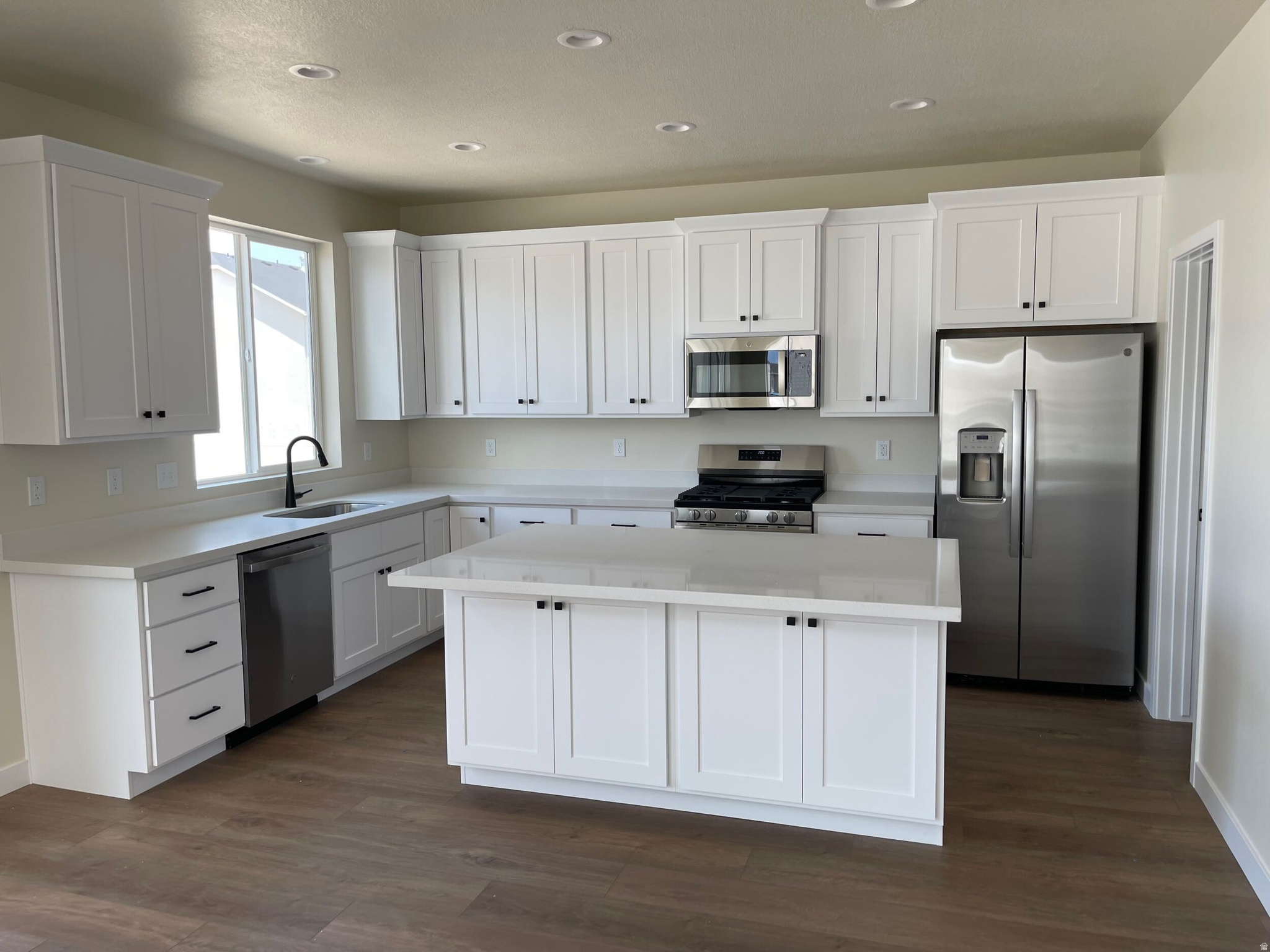 RIDGE - Residential