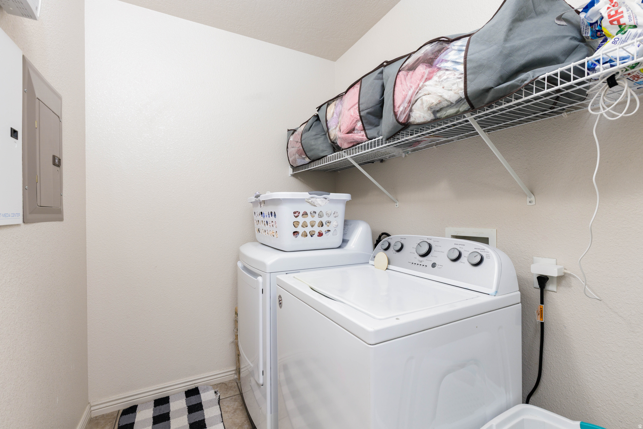 HIDDEN VALLEY TOWN HOMES PUD PH 1 - Residential