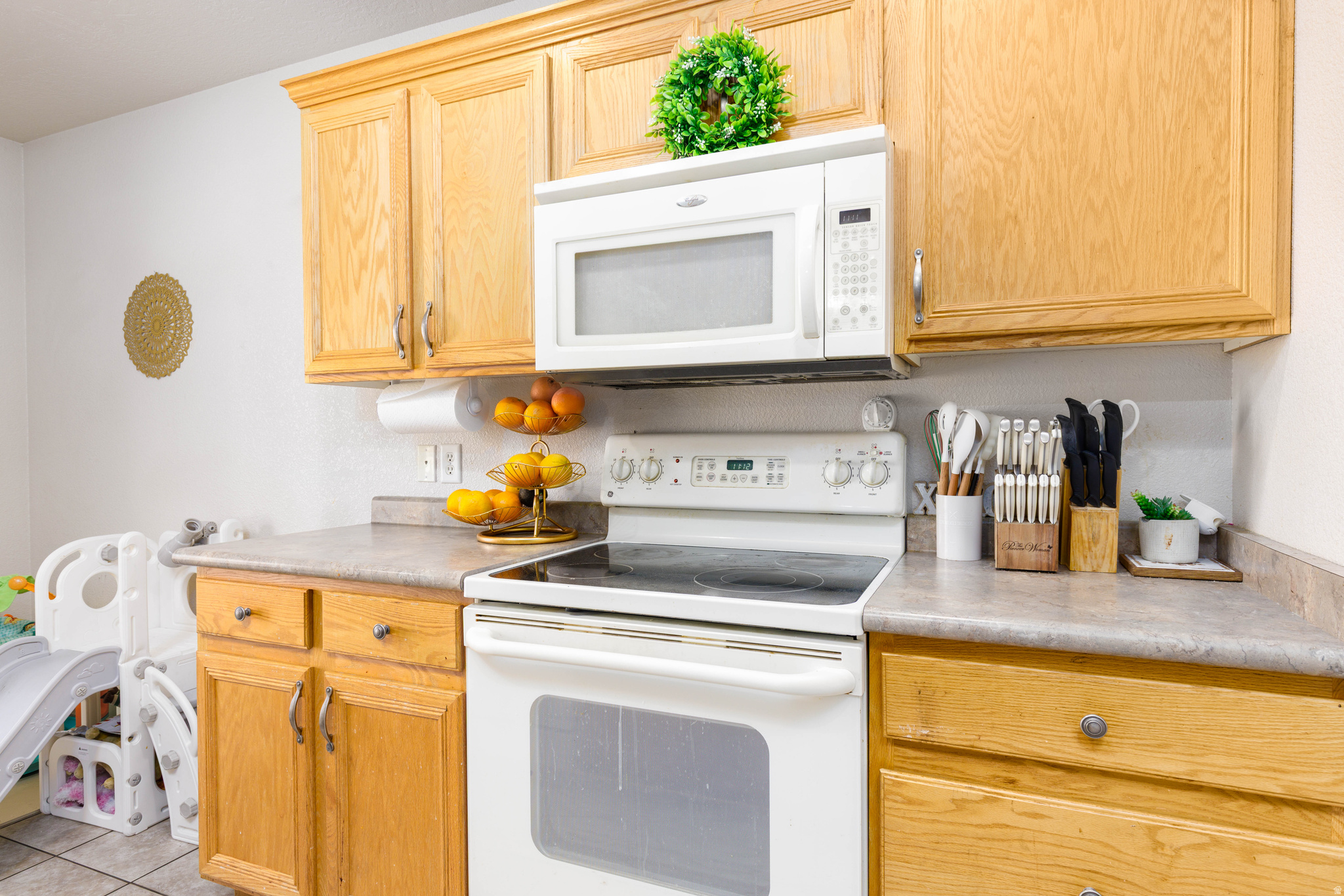 HIDDEN VALLEY TOWN HOMES PUD PH 1 - Residential