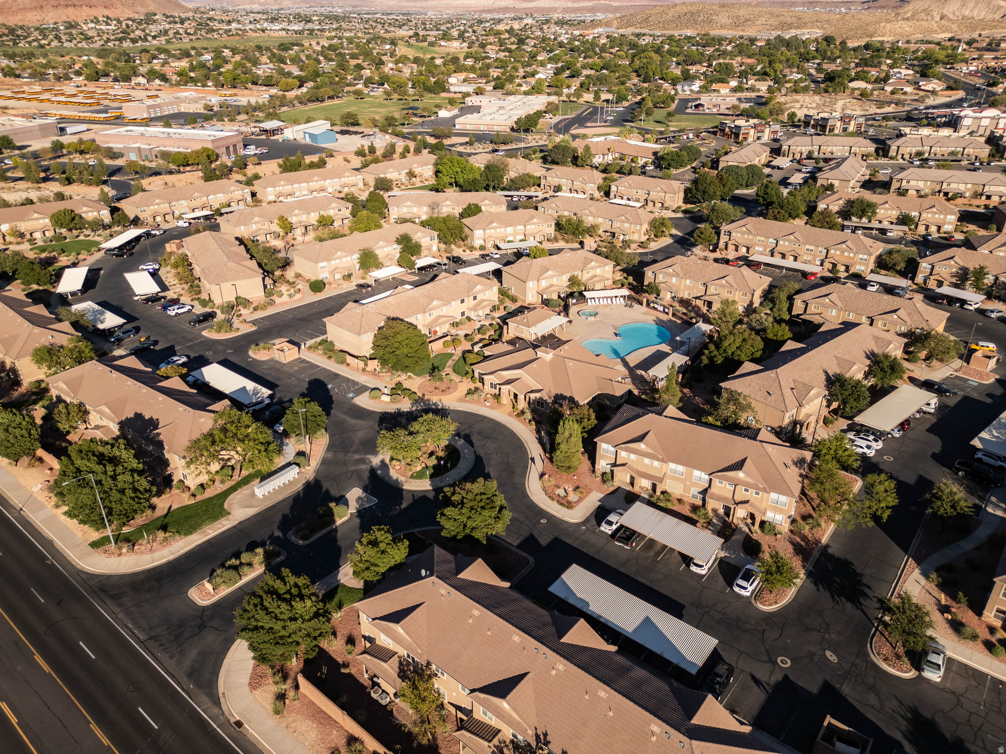 HIDDEN VALLEY TOWN HOMES PUD PH 1 - Residential