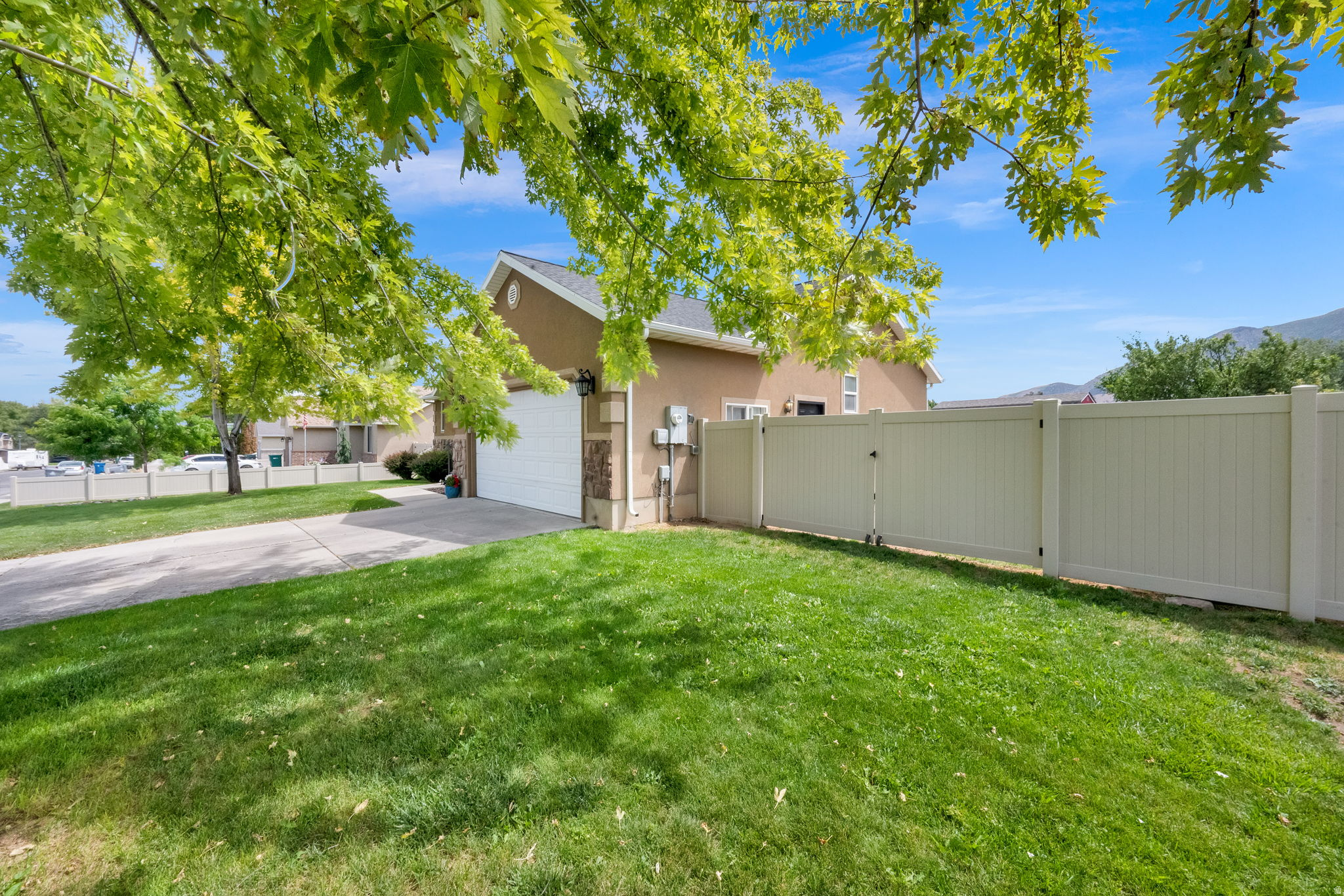 COTTONWOOD - Residential