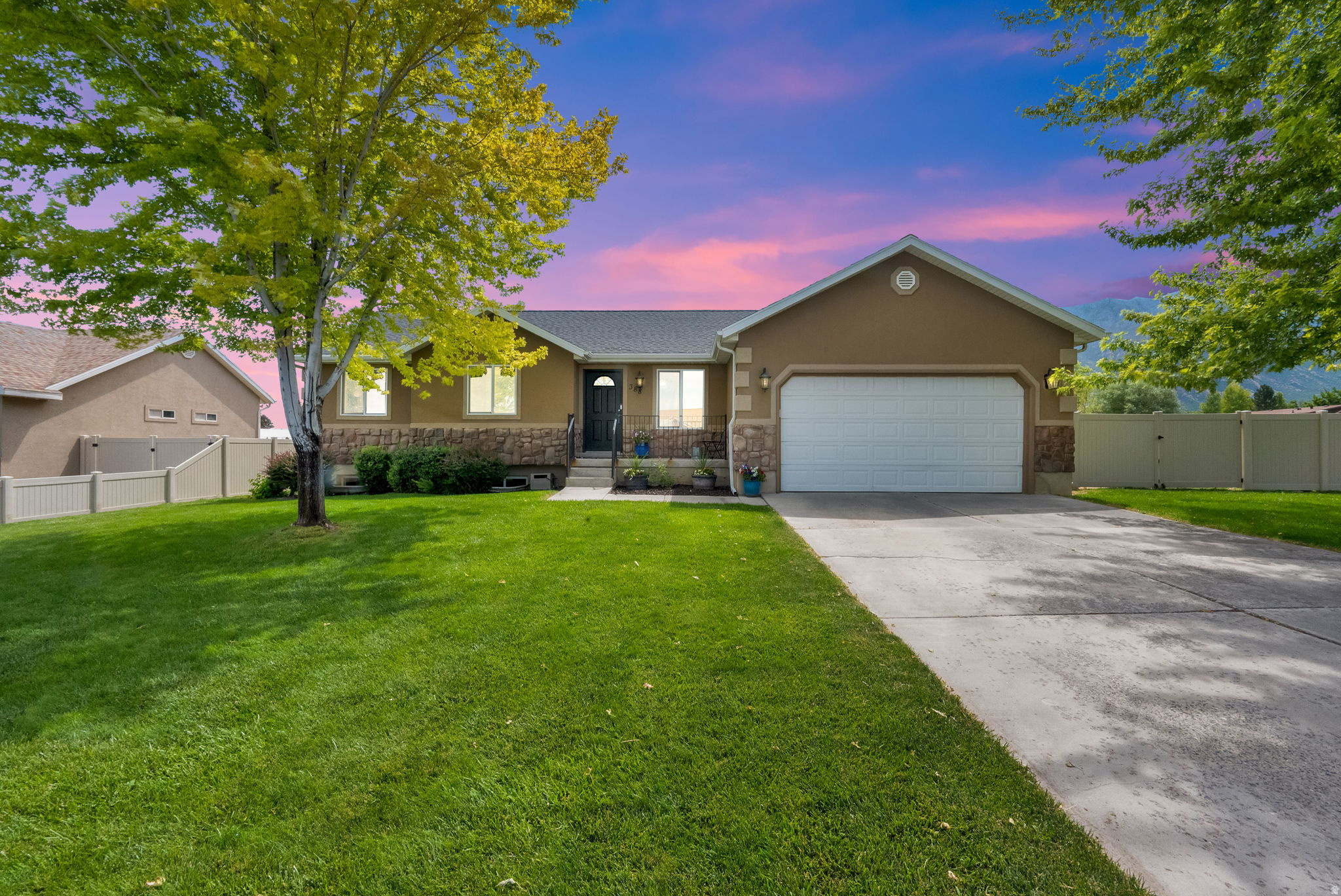 COTTONWOOD - Residential