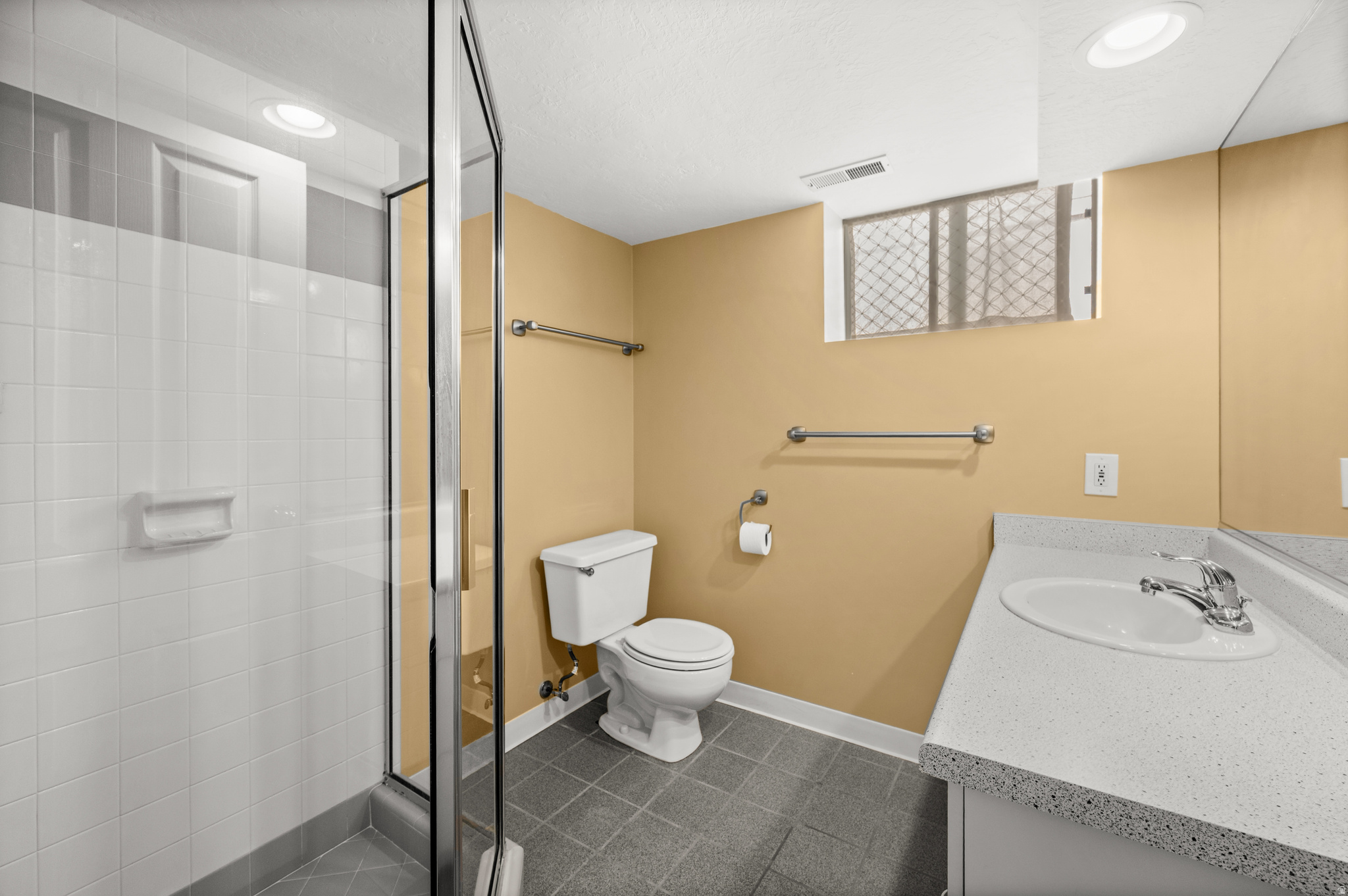LAURELHURST - Residential