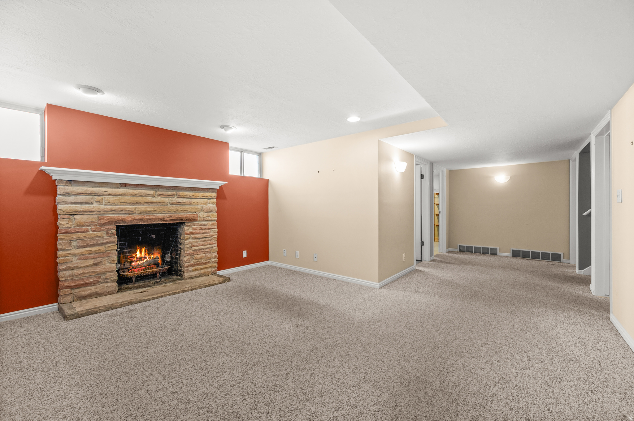 LAURELHURST - Residential
