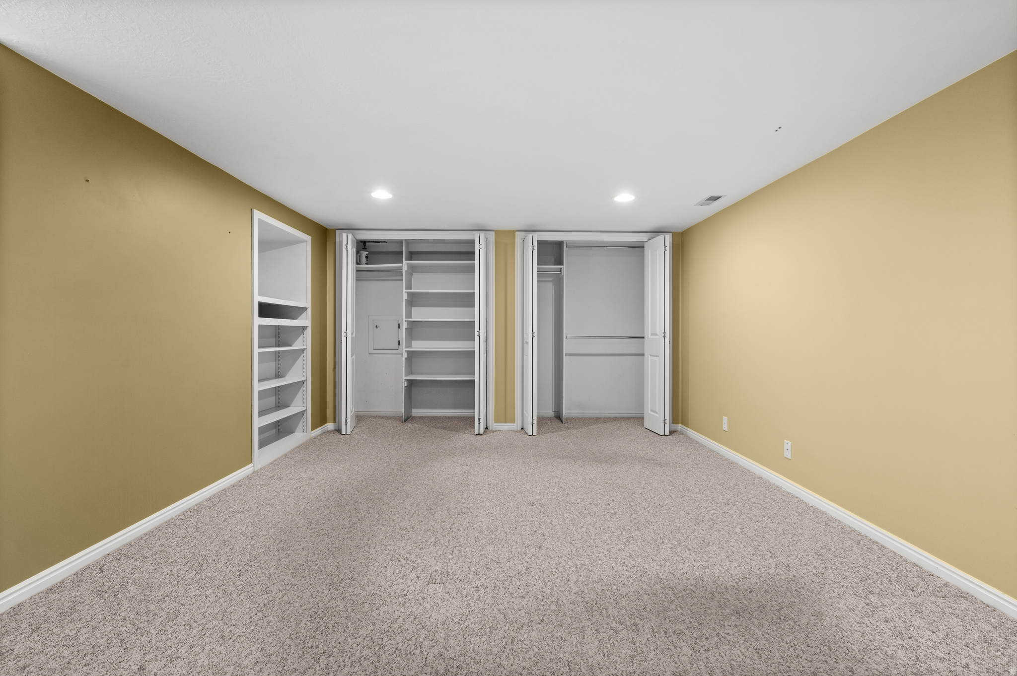 LAURELHURST - Residential