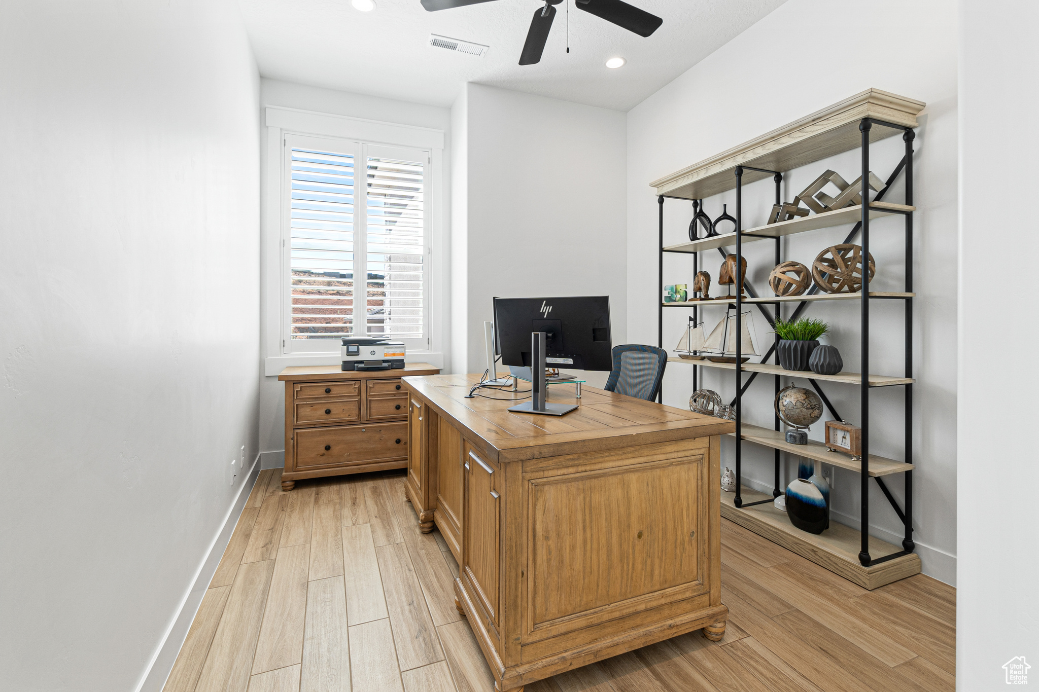 DESERT COVE PH 3 - Residential