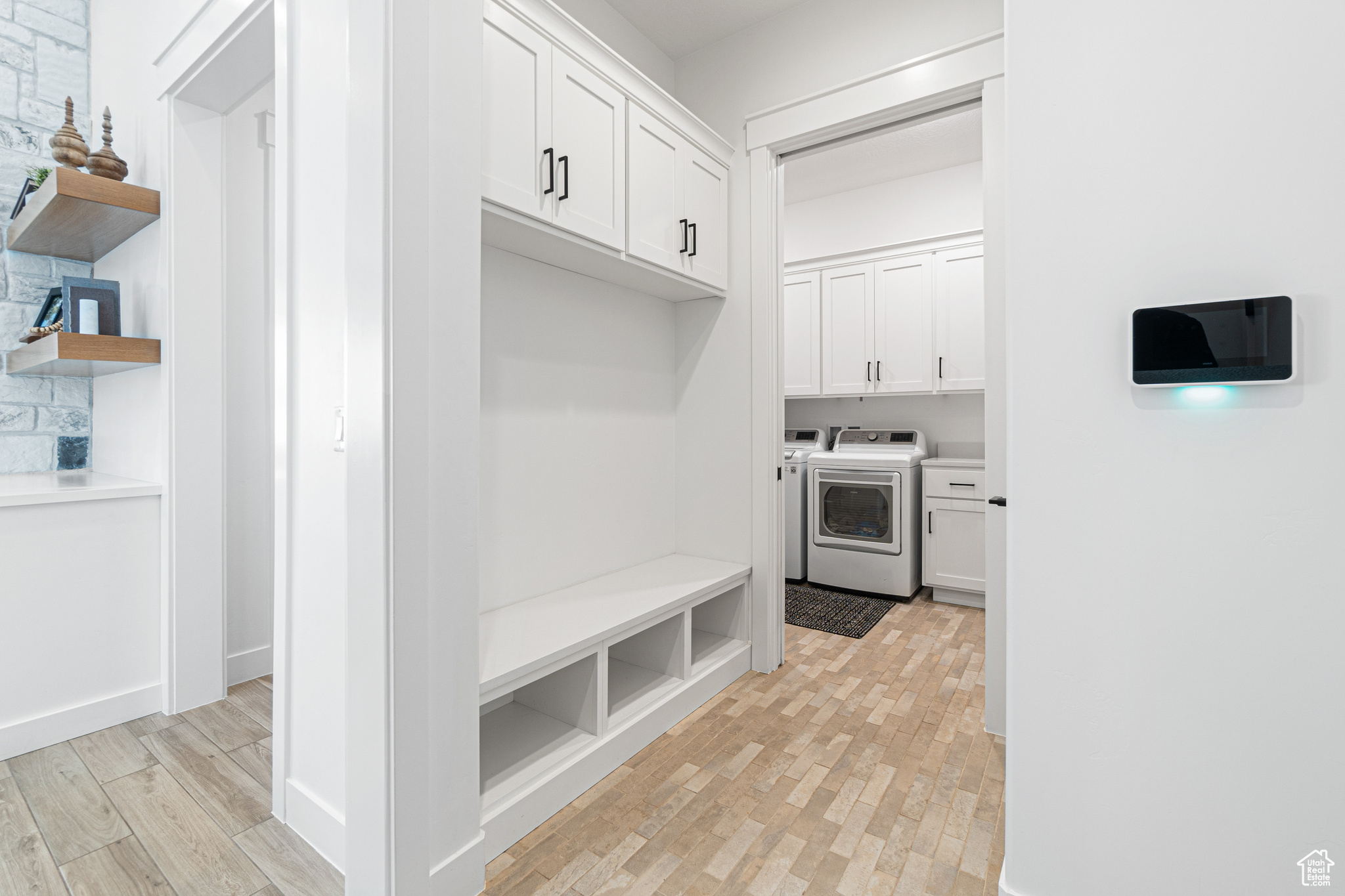 DESERT COVE PH 3 - Residential